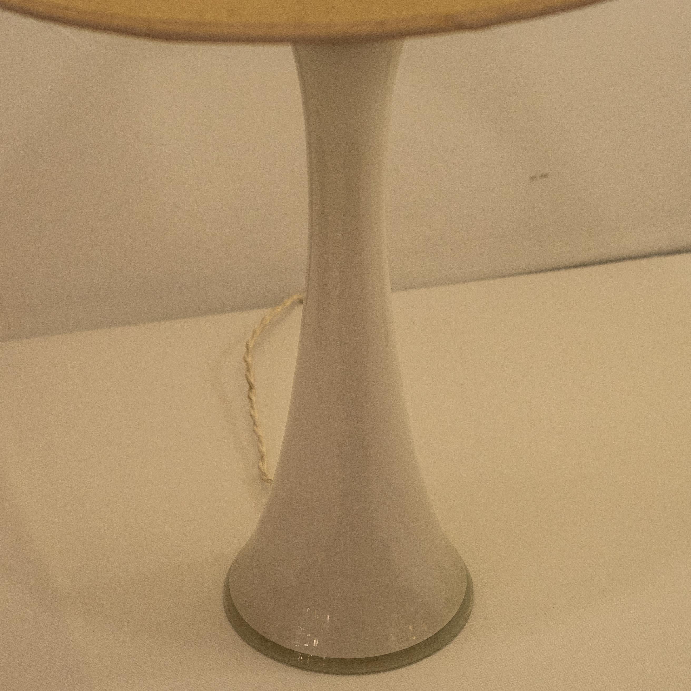 Midcentury Swedish Blown Glass Bedside Lamps, Pair For Sale 4