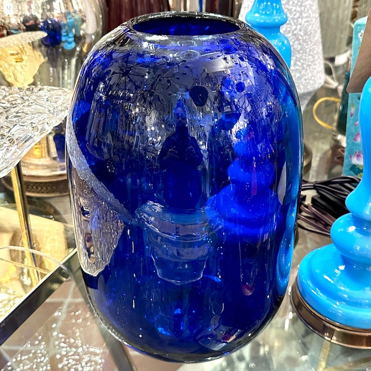 Svedese Vaso svedese blu di metà secolo in vendita