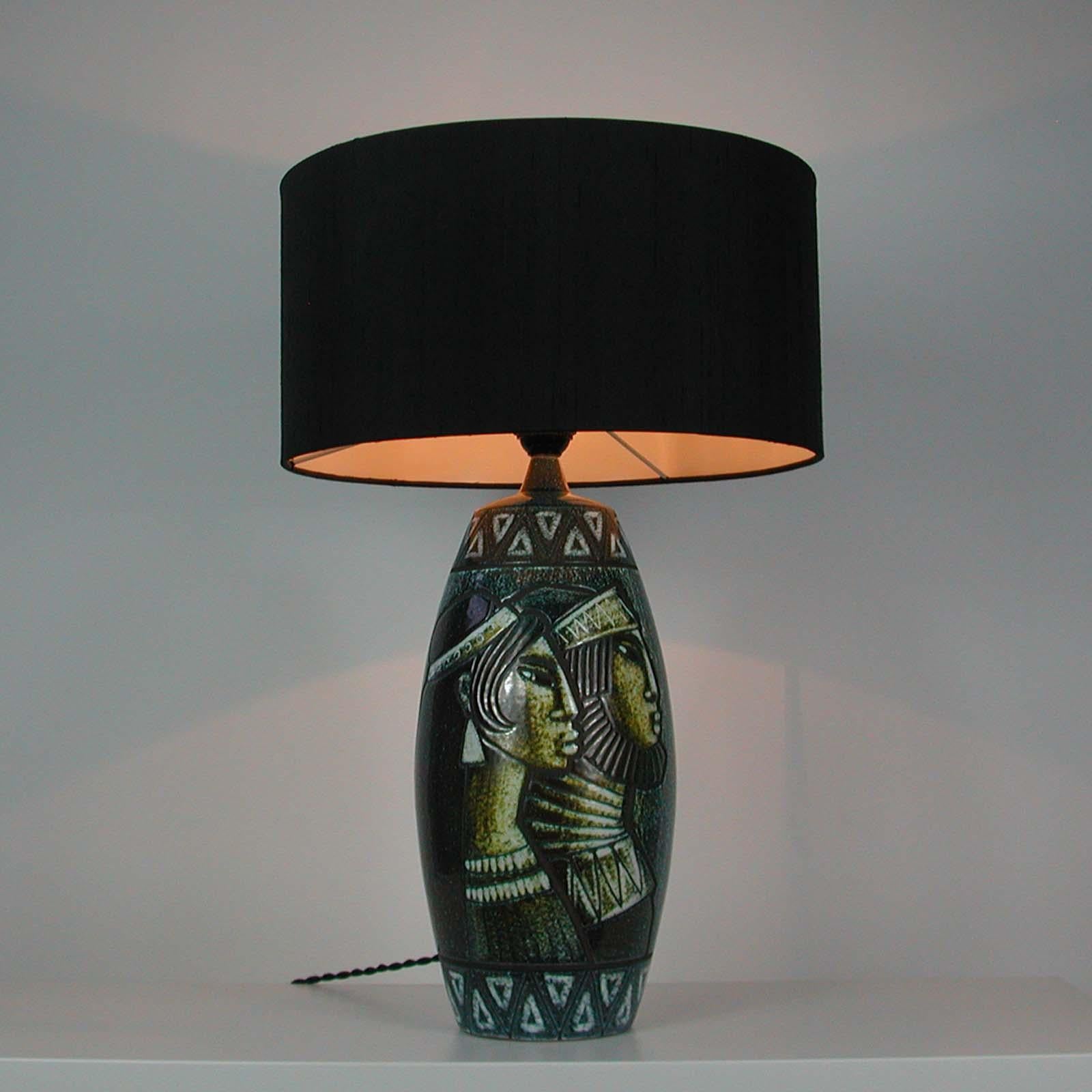 Midcentury Swedish Ceramic Table Lamp, Bonnie Rehnkvist for Falkenbergs, 1960s For Sale 5
