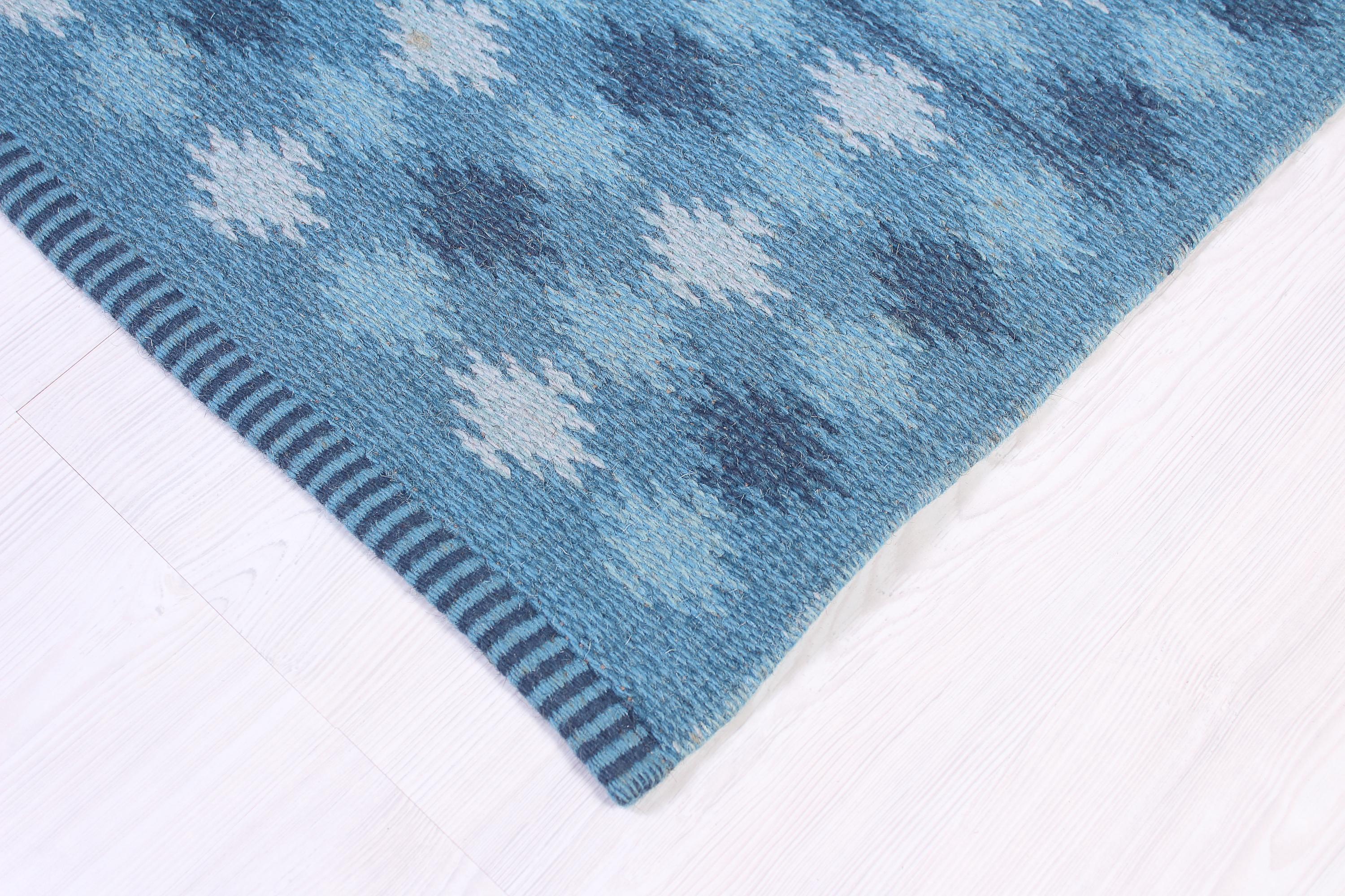 Midcentury Swedish Flat-Weave Carpet by Ingrid Dessau, 1950s 4