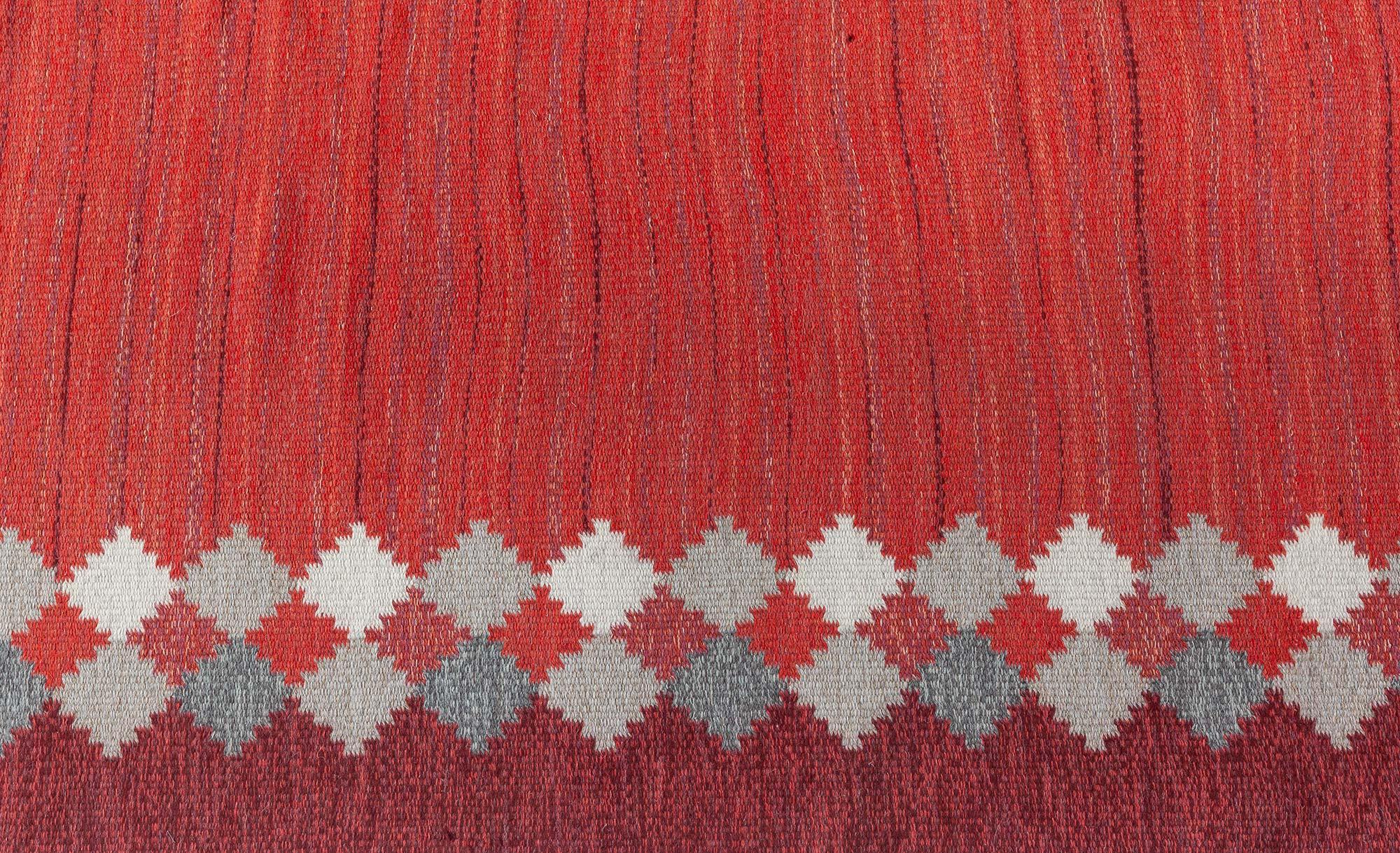 Schwedischer flachgewebter teppich von Ingegerd Silow, Mitte des Jahrhunderts (Handgewebt) im Angebot