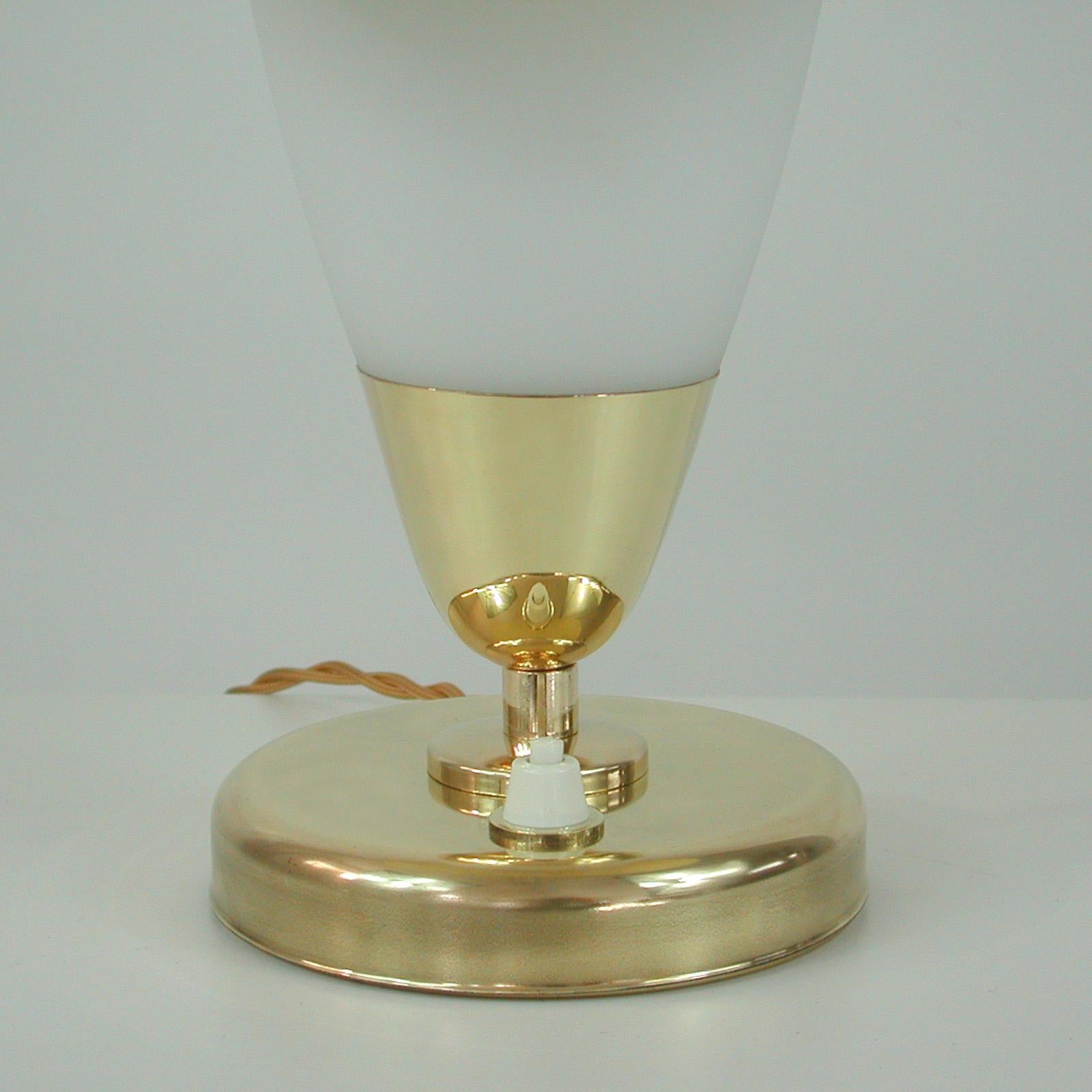 Midcentury Swedish Modern Brass, Opaline and Fiberglass Saucer Table Lamp, 1950s For Sale 3