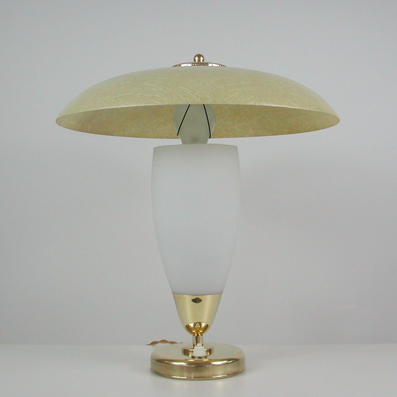 Midcentury Swedish Modern Brass, Opaline and Fiberglass Saucer Table Lamp, 1950s For Sale 4