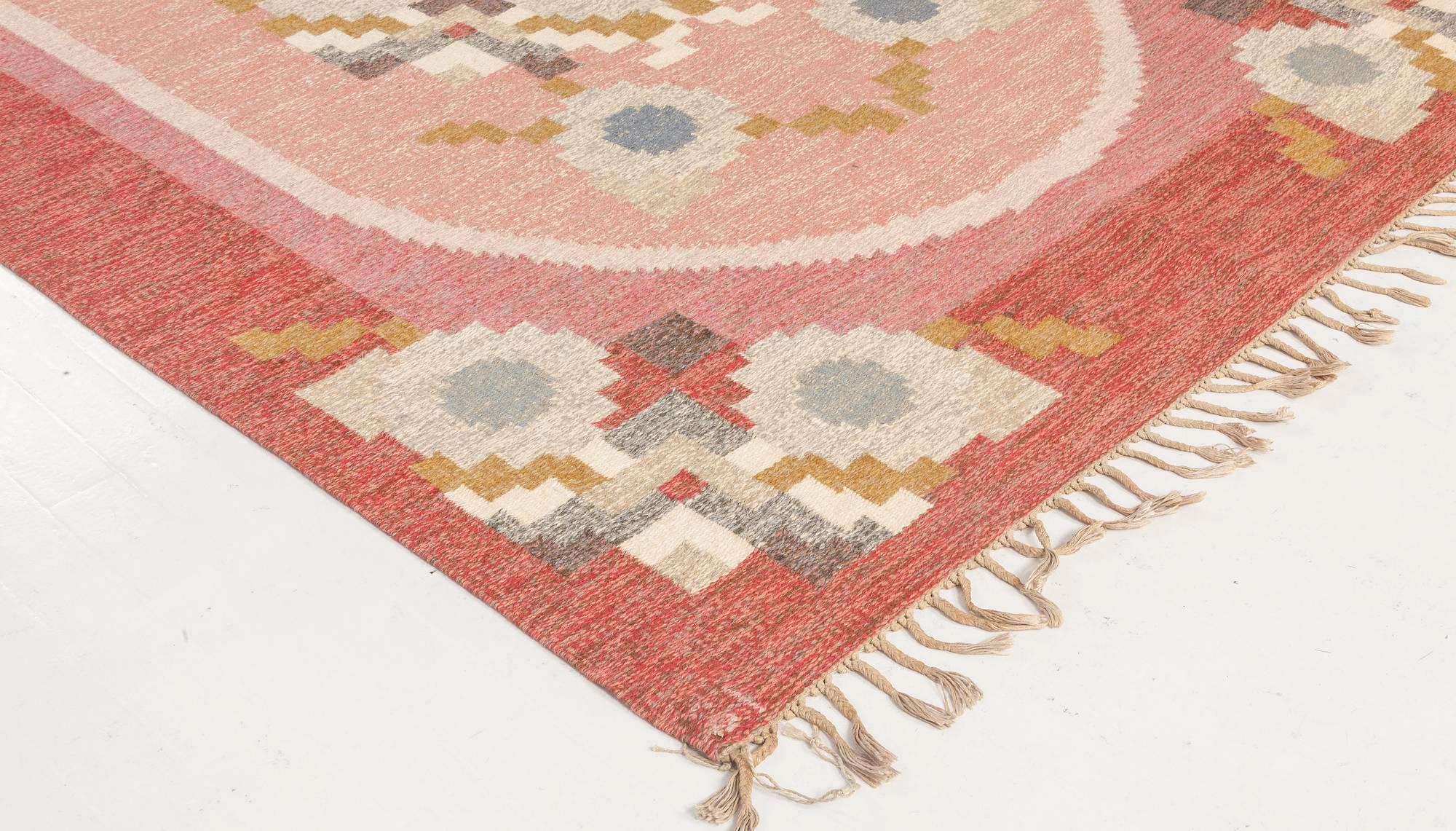 Midcentury Swedish Pink Flat-Weave Rug by Ingegerd Silow In Good Condition For Sale In New York, NY