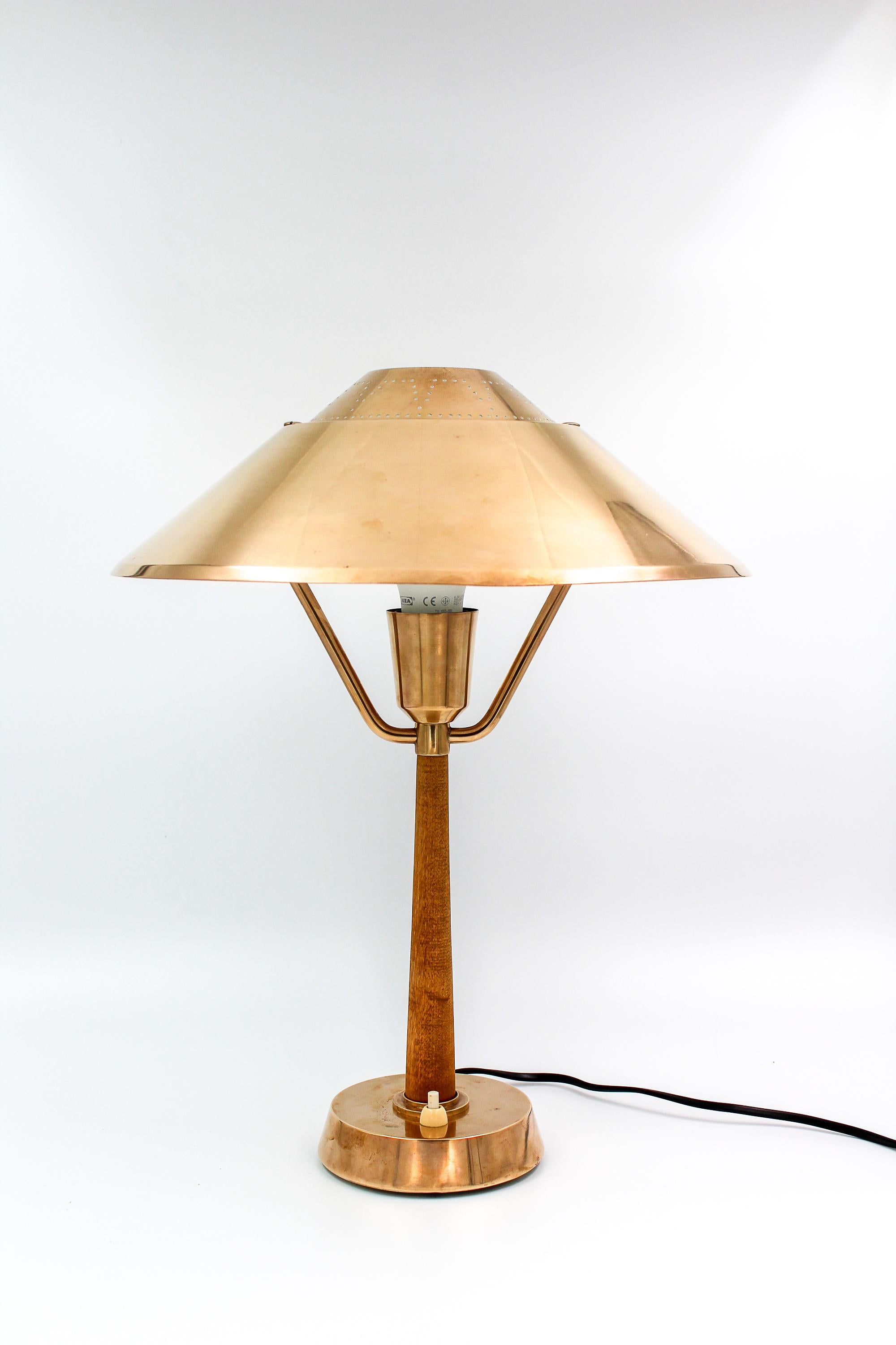 Midcentury Swedish Table Lamp by AB E Hansson & Co, 1940s (Skandinavische Moderne) im Angebot