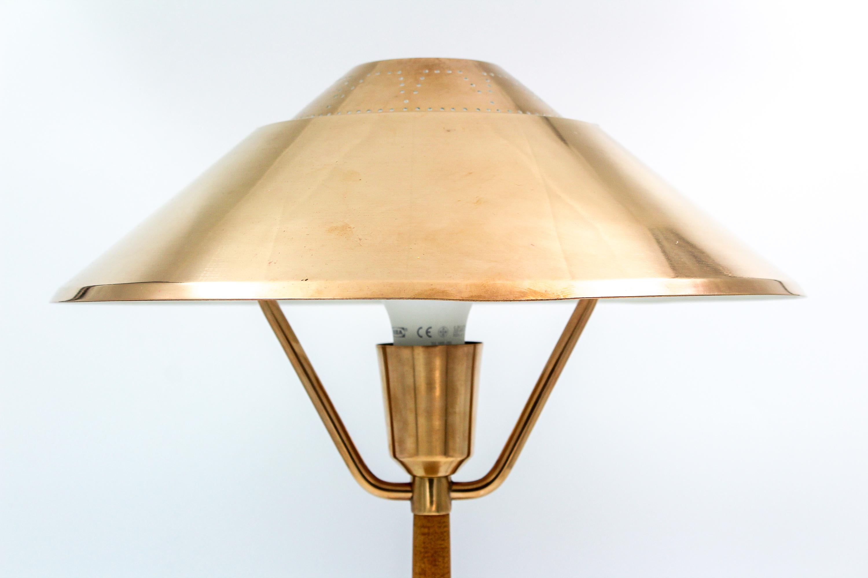 Midcentury Swedish Table Lamp by AB E Hansson & Co, 1940s (Schwedisch) im Angebot