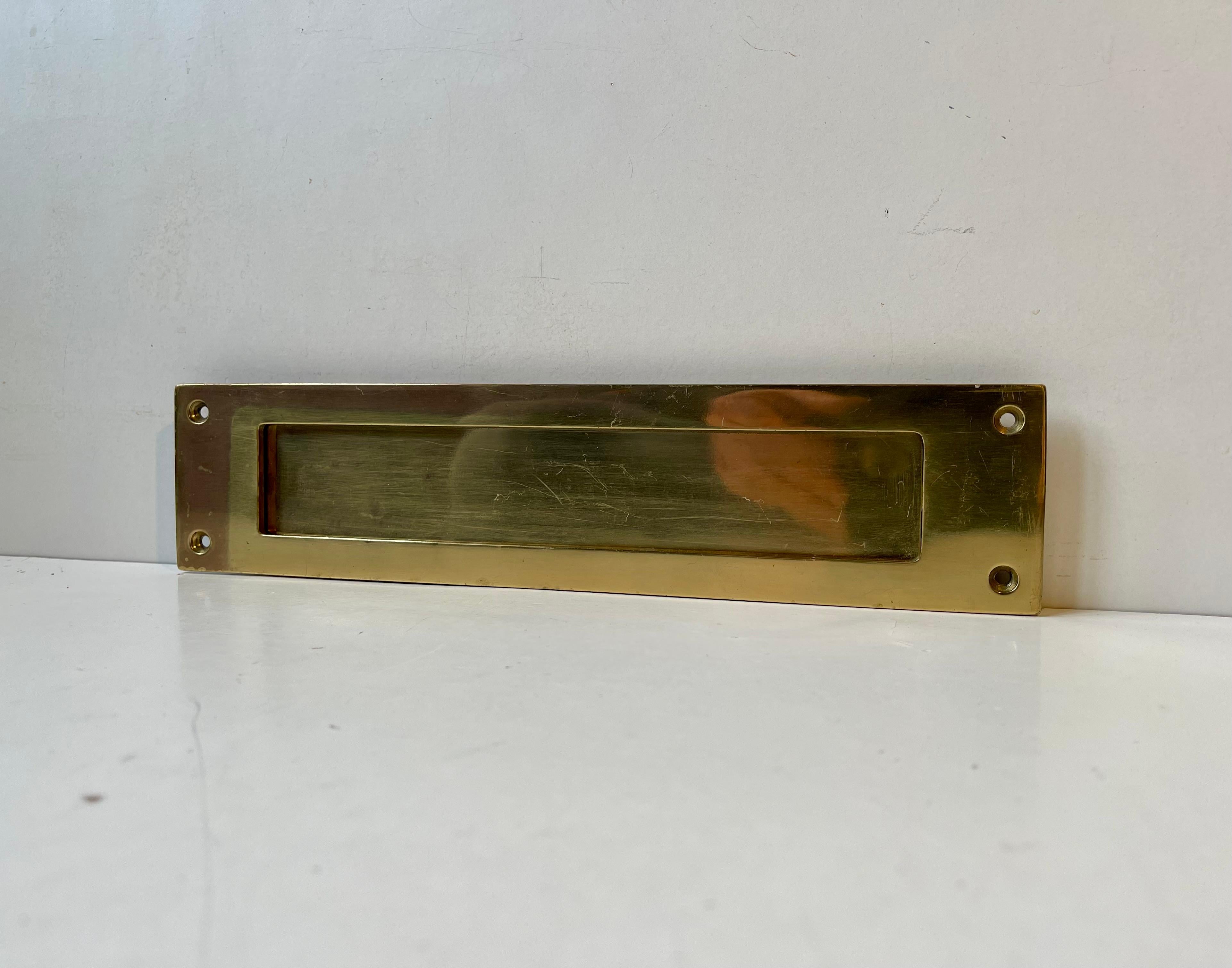 Midcentury Swedish Wide Brass Door Letter Slot - Plate by Gamleby Norden In Good Condition For Sale In Esbjerg, DK