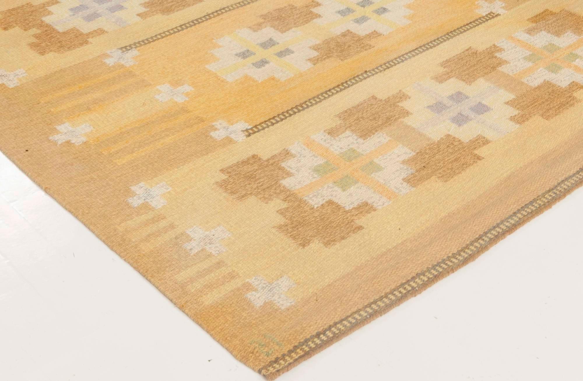 Midcentury Swedish Yellow Flat-Weave Wool Rug by Ingegerd Silow For Sale 2