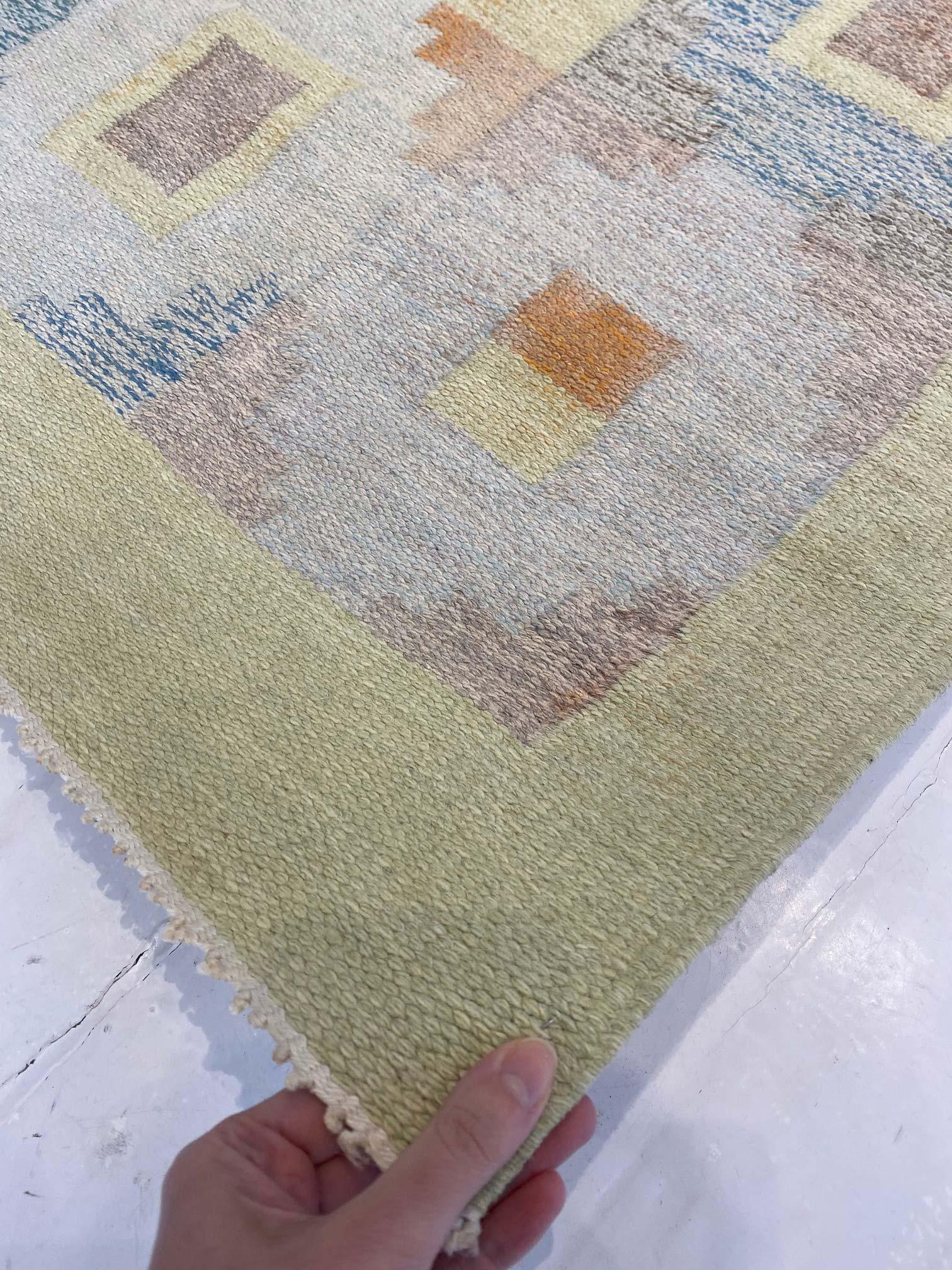 Midcentury Swedish Yellow Wool Rug, Signed KP In Good Condition For Sale In New York, NY