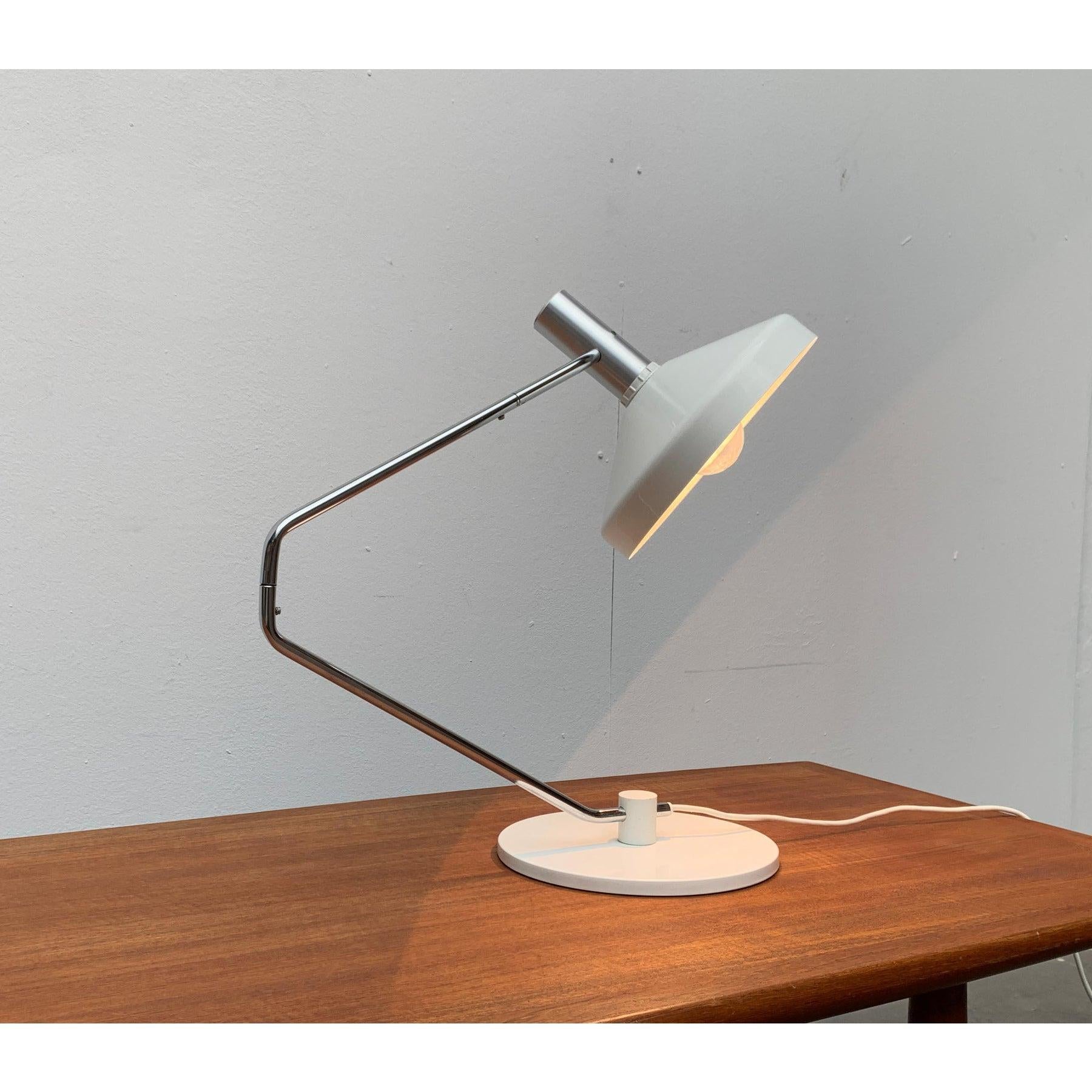 Lampe de table Pentarkus suisse du milieu du siècle par Rosemarie & Rico Baltensweiler, années 1950 en vente 3