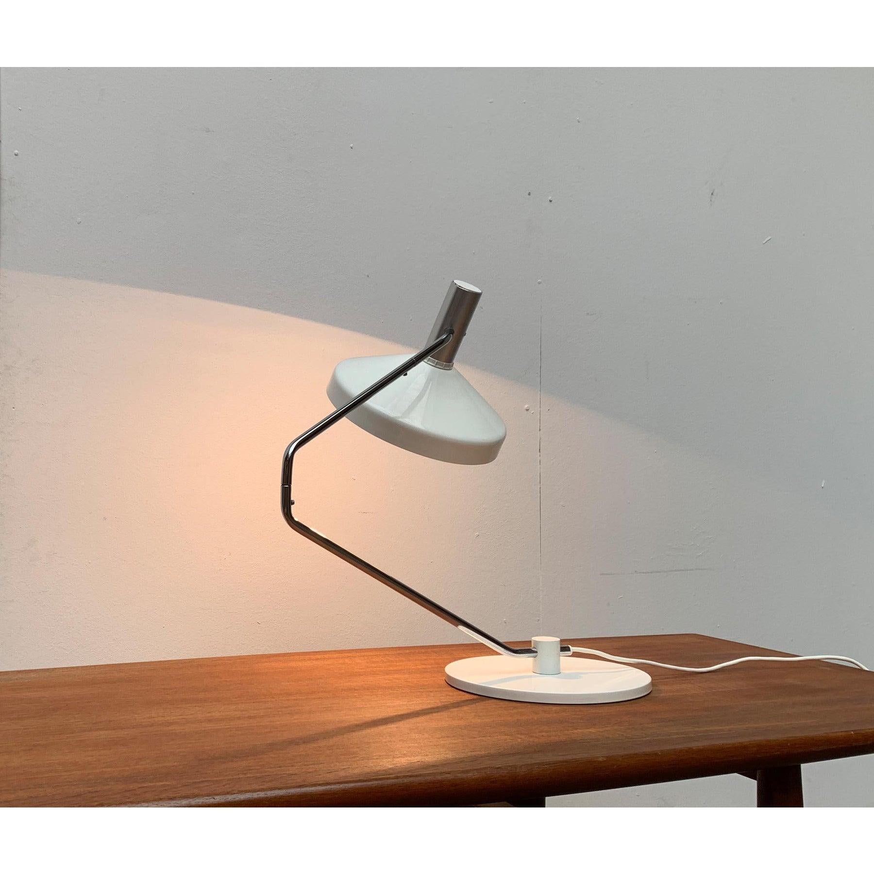 Lampe de table Pentarkus suisse du milieu du siècle par Rosemarie & Rico Baltensweiler, années 1950 en vente 4