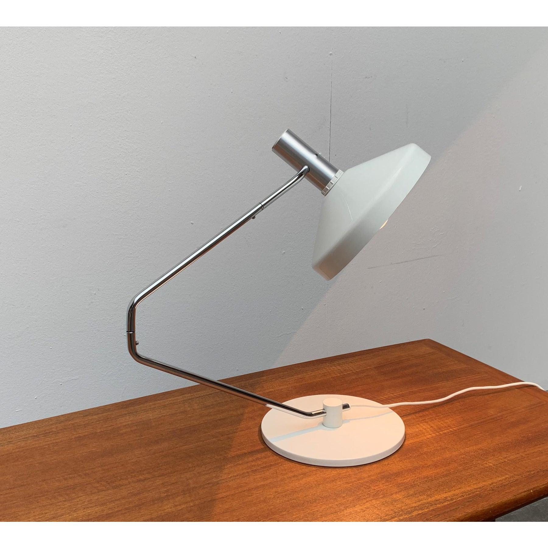 20ième siècle Lampe de table Pentarkus suisse du milieu du siècle par Rosemarie & Rico Baltensweiler, années 1950 en vente