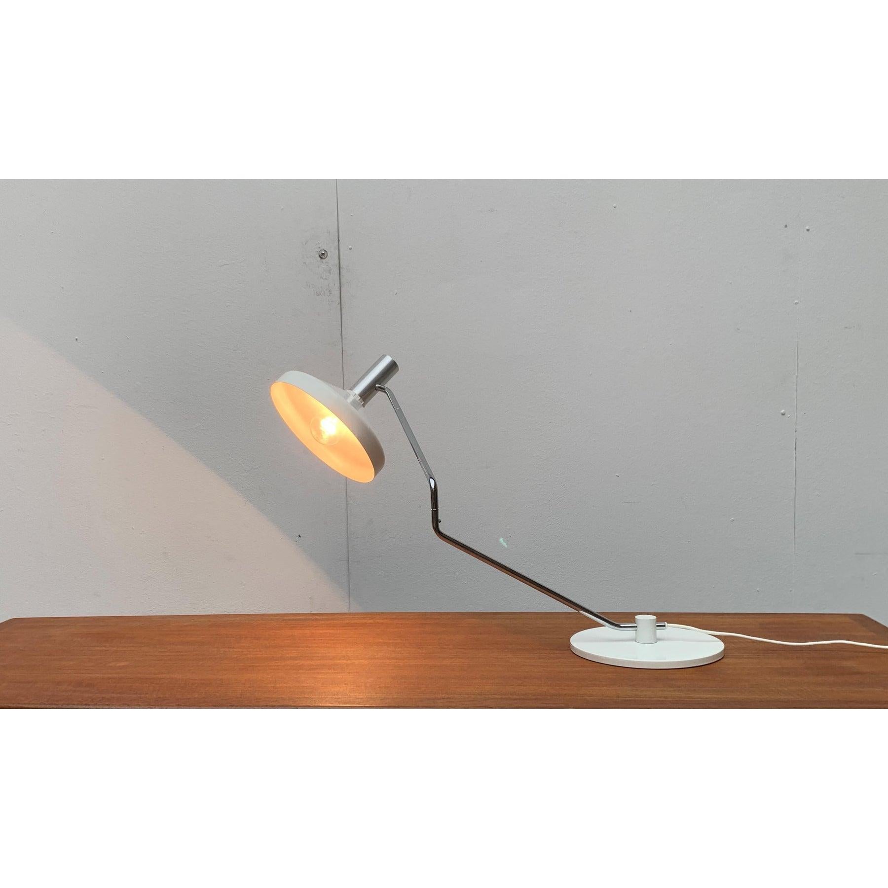 Lampe de table Pentarkus suisse du milieu du siècle par Rosemarie & Rico Baltensweiler, années 1950 en vente 1