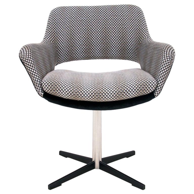 Midcentury Swivel Chair