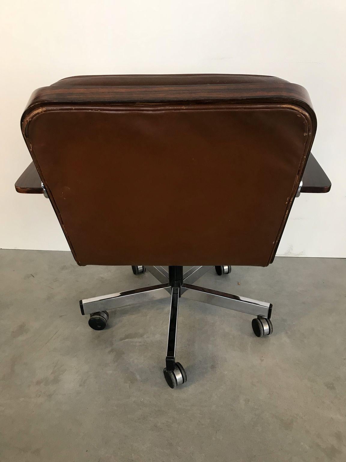 Mid-Century Modern Midcentury Swivel Desk Chair For Sale
