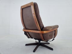 Midcentury Swivel Leather and Wood Armchair Göte Möbler Nässjö, Sweden, 1960s