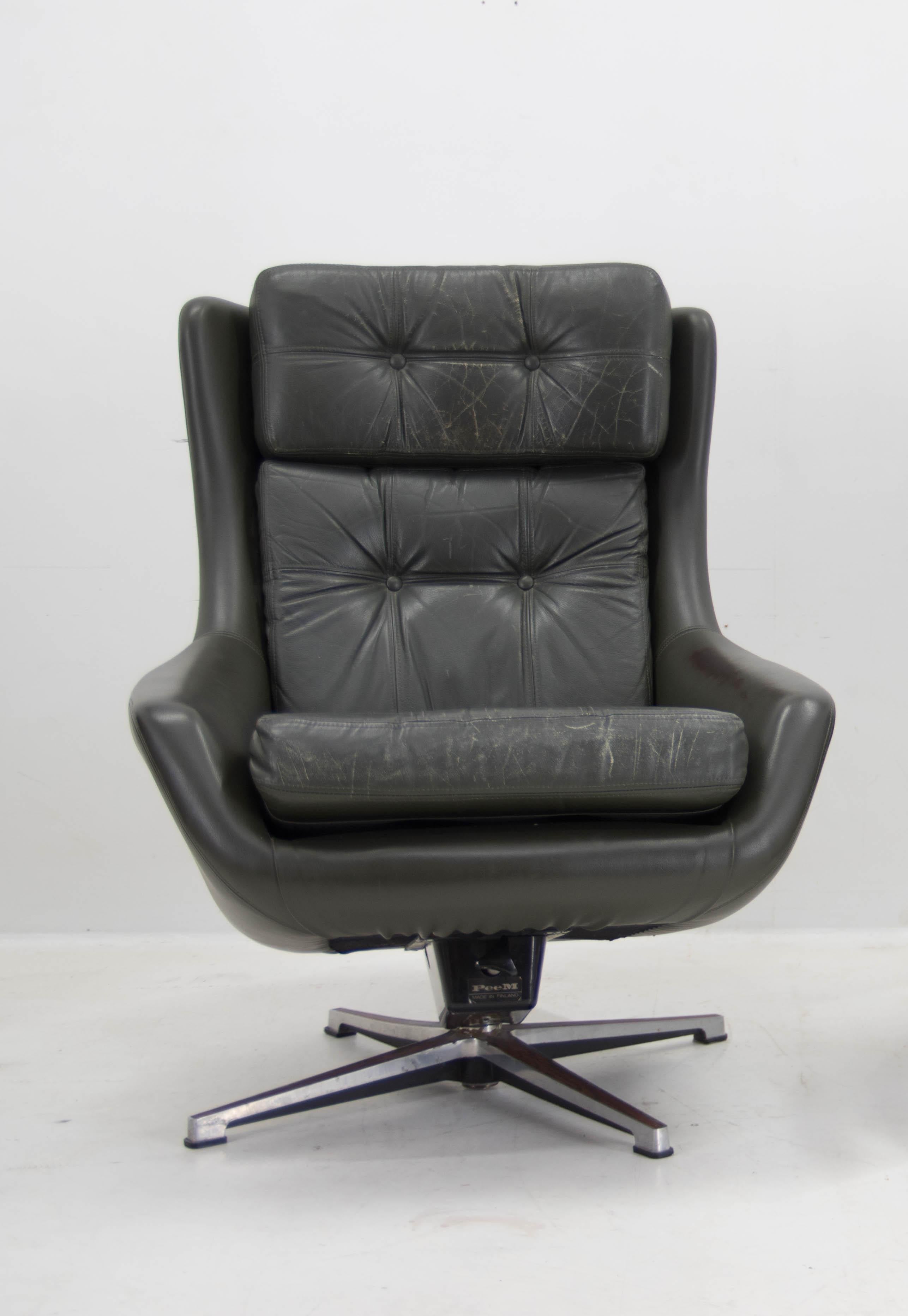 Mid-Century Modern Fauteuil à bascule du milieu du siècle, PEEM, Finland, années 1970 en vente