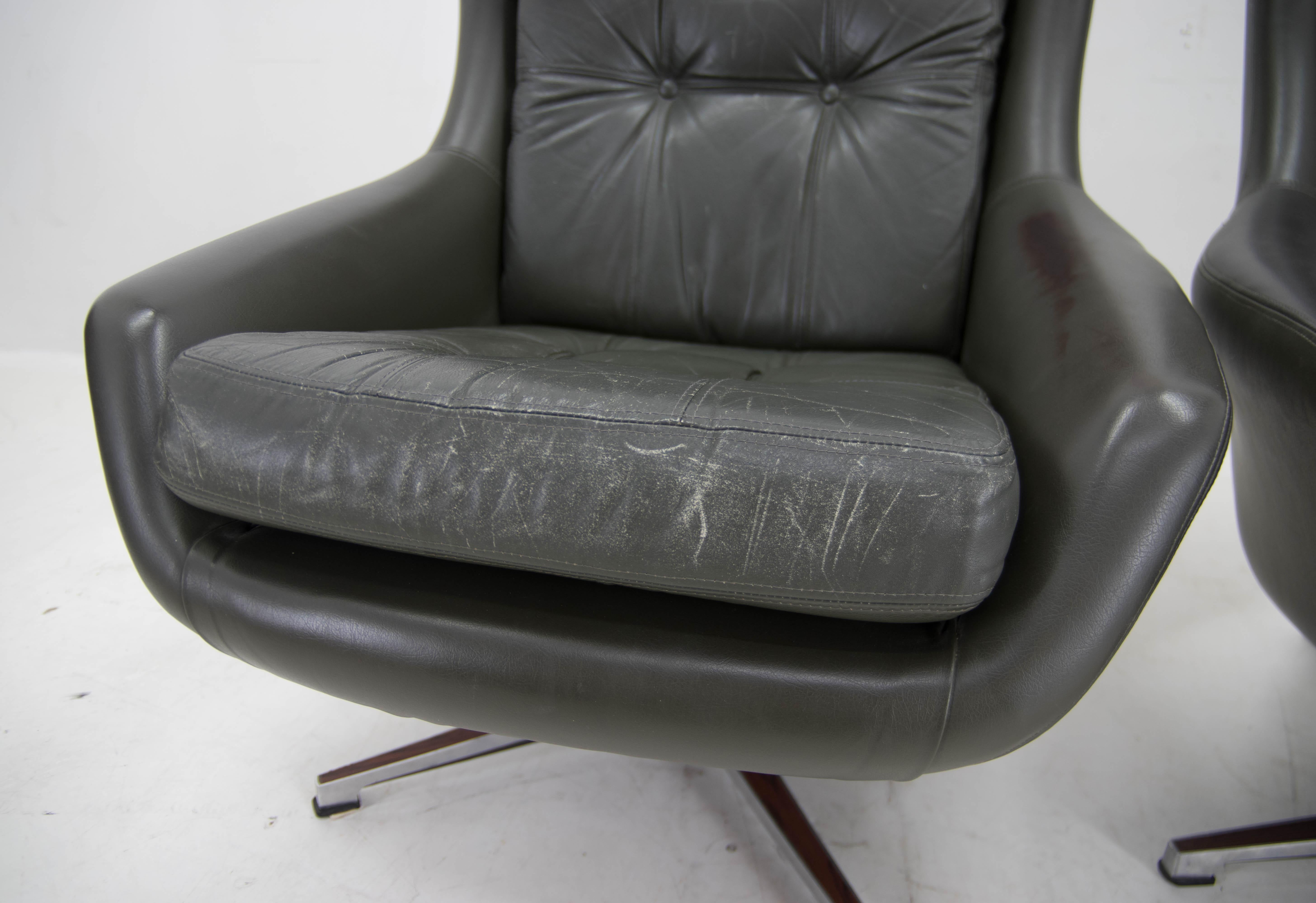Métal Fauteuil à bascule du milieu du siècle, PEEM, Finland, années 1970 en vente