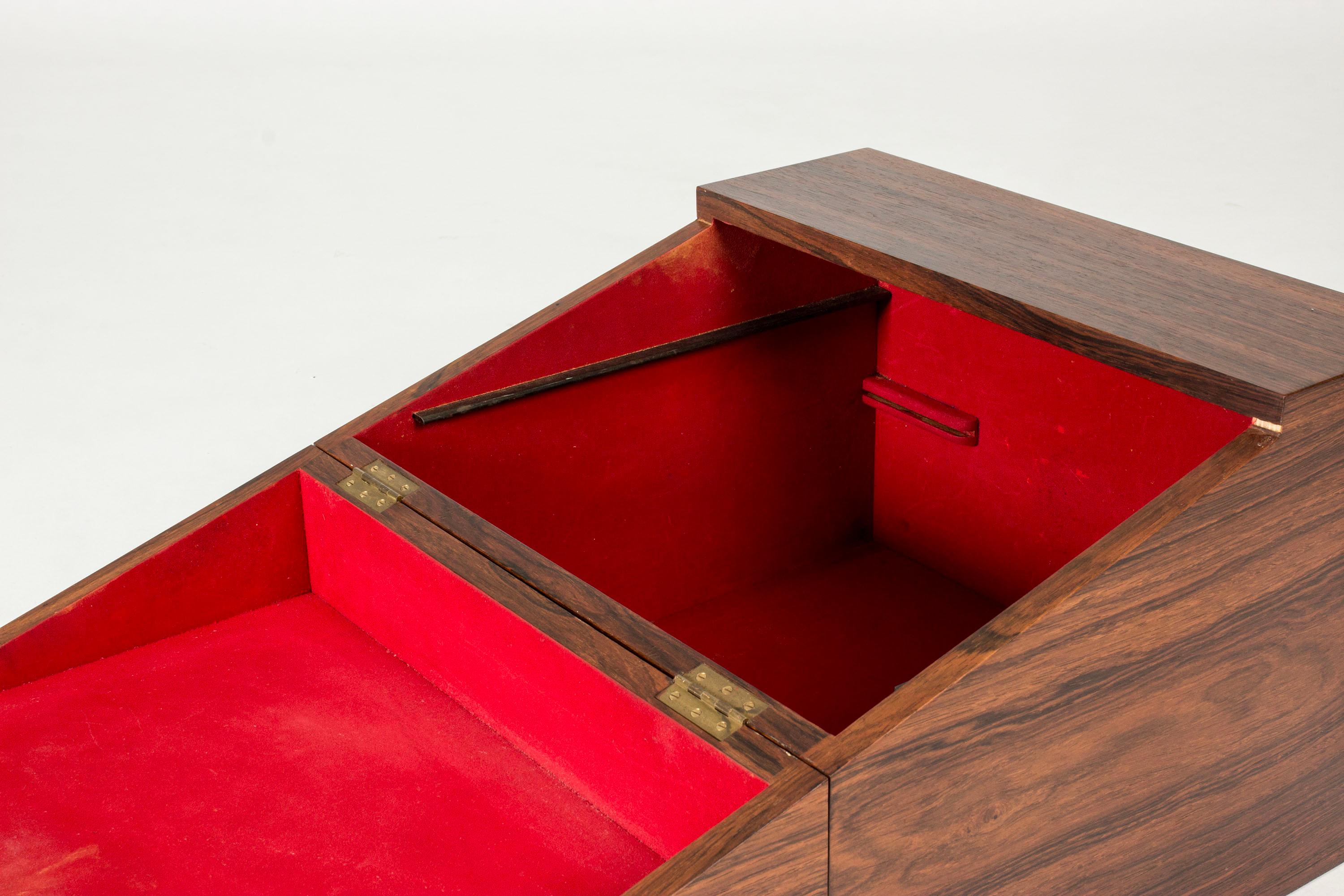 Mueble bar de mesa de mediados de siglo, Leif Alring, Suecia, años 60 mediados del siglo XX en venta