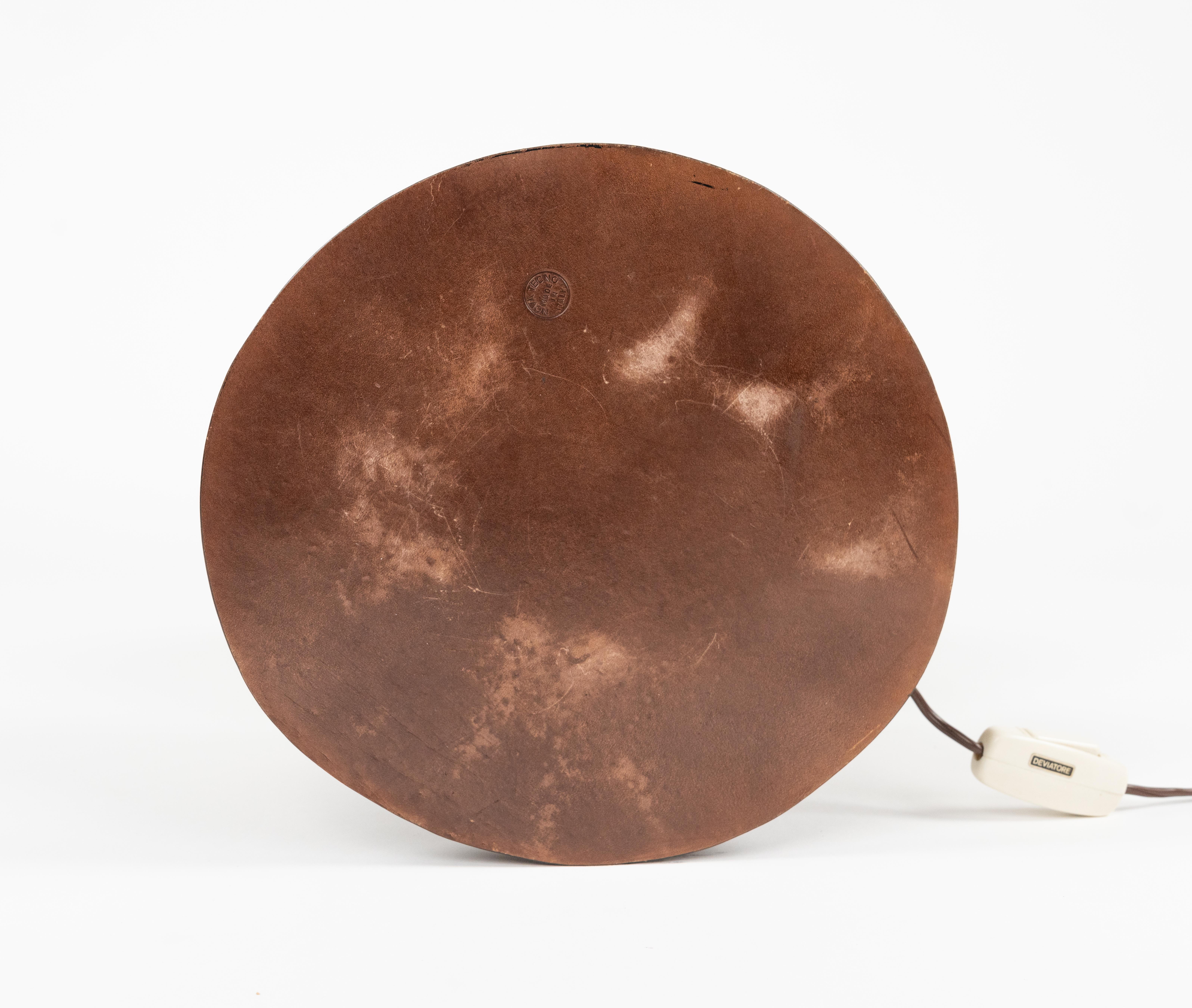 Lampe de table du milieu du siècle en cuir Brown et verre dépoli par Nova Tecno, Italie, années 1970 en vente 6