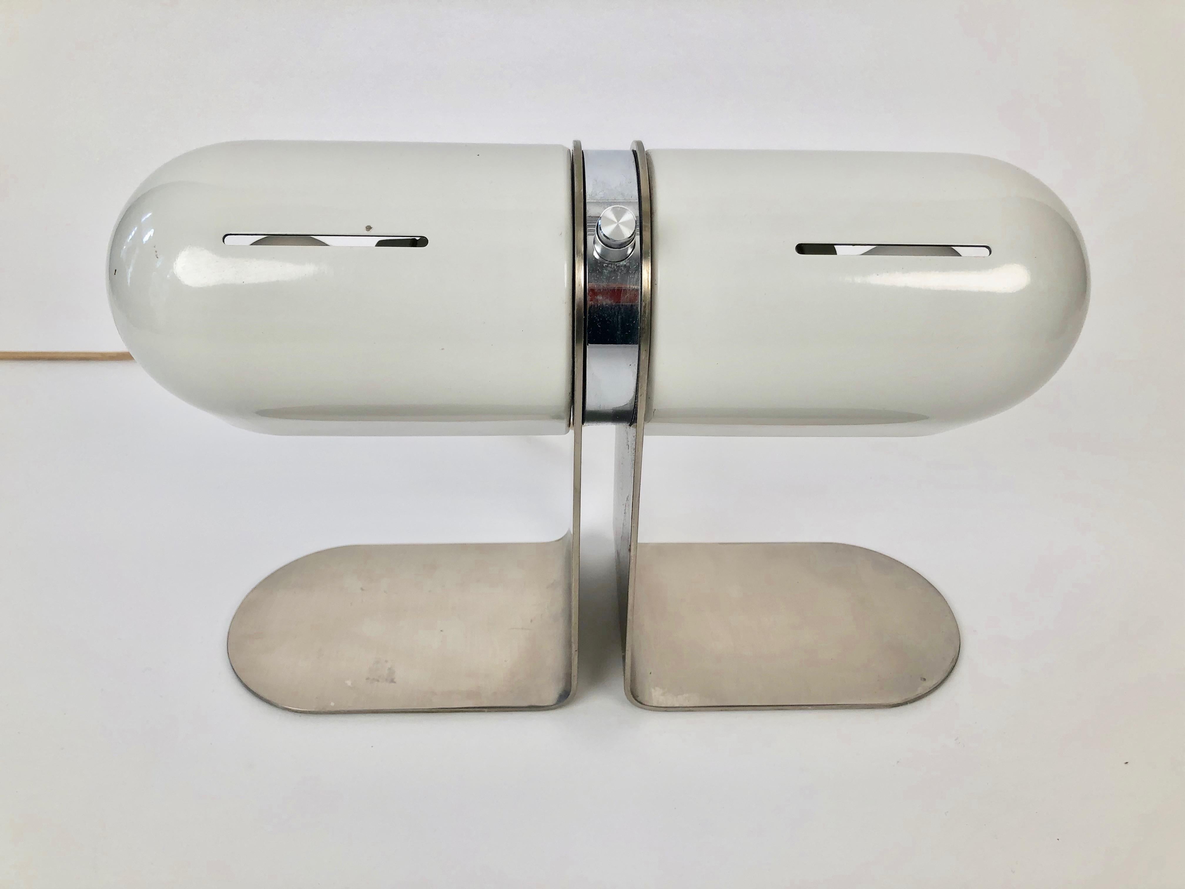 Mid-Century-Tischlampe, entworfen von Andre Ricard, für Metalarte, Spanien, 1970er Jahre (Moderne der Mitte des Jahrhunderts) im Angebot