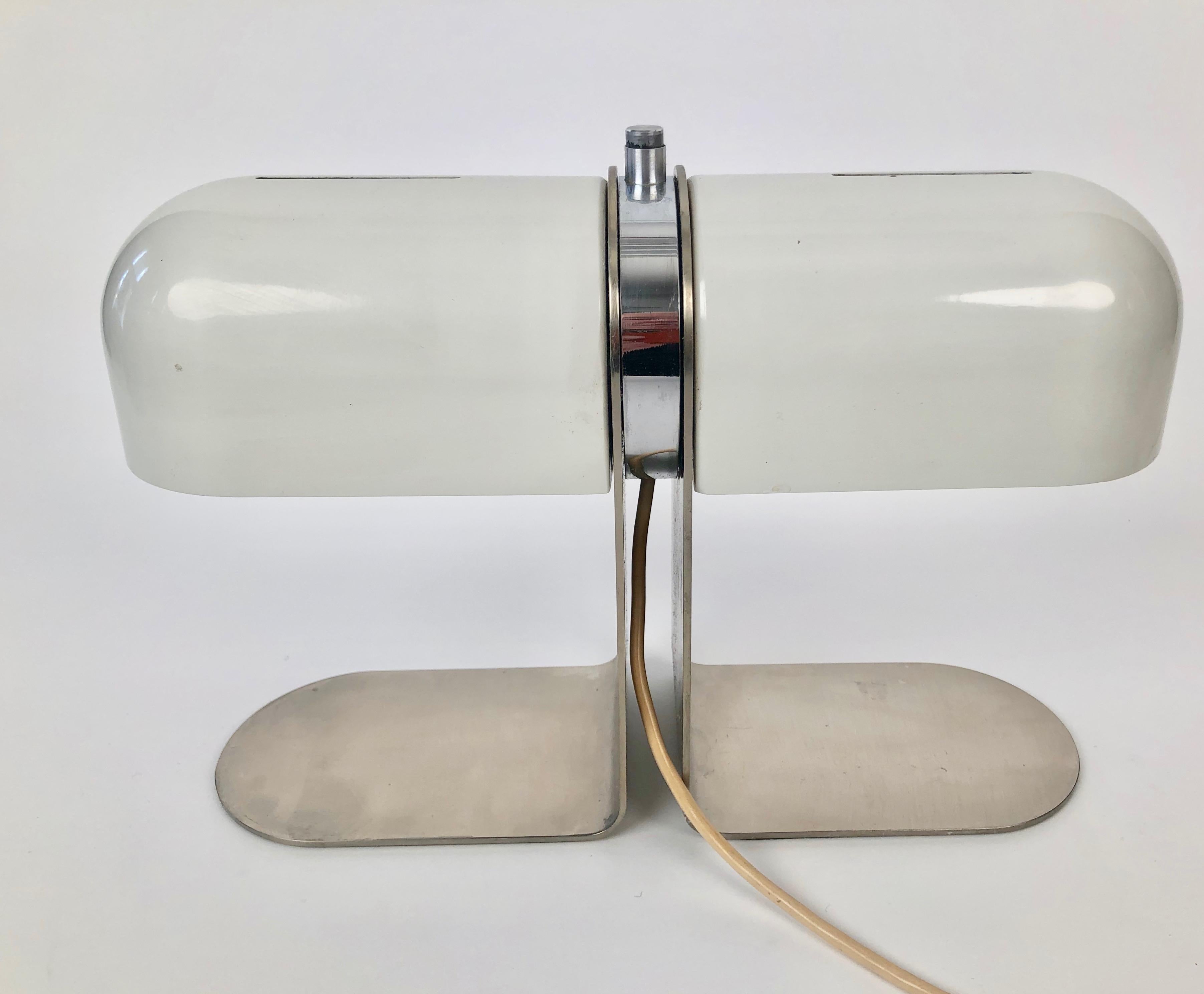 Mid-Century-Tischlampe, entworfen von Andre Ricard, für Metalarte, Spanien, 1970er Jahre (Spanisch) im Angebot