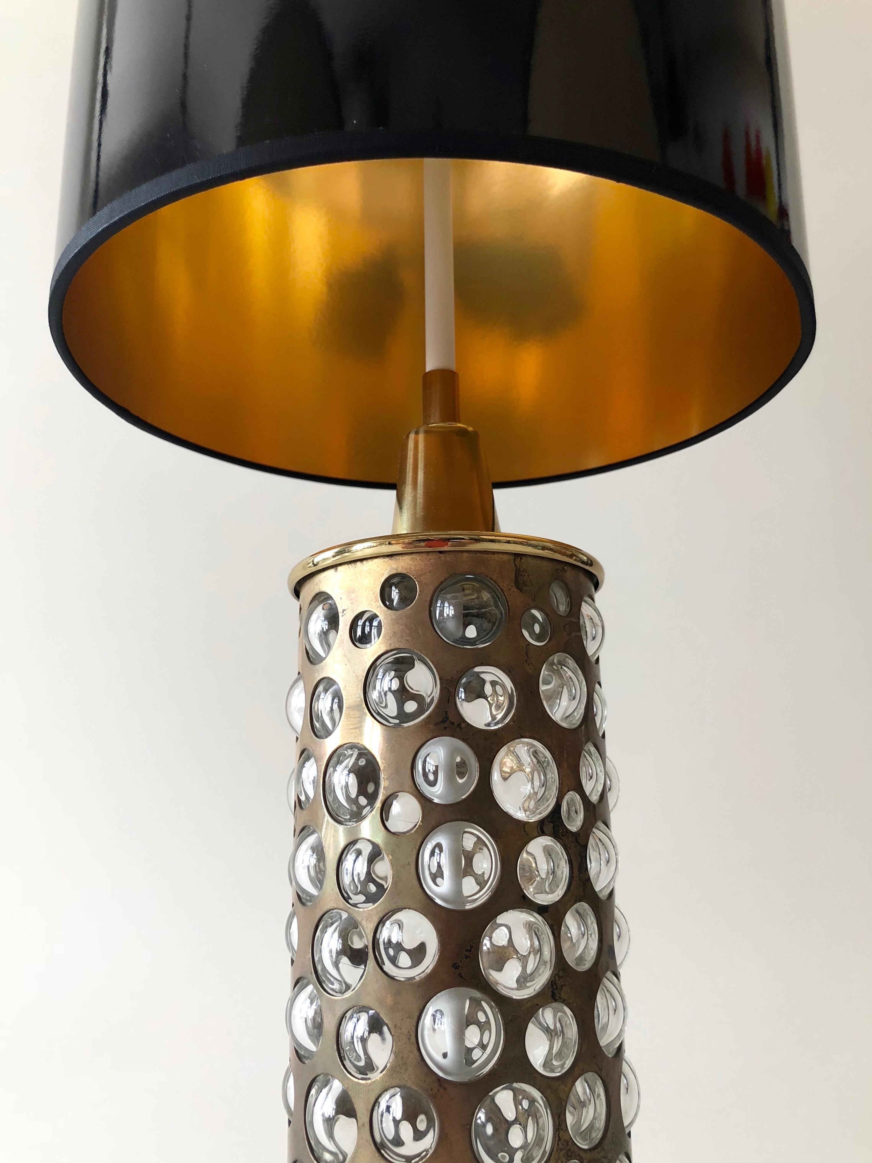 Midcentury Table Lamp from Rupert Nikoll, Patinated Brass and Glass In Good Condition For Sale In Vienna, Austria