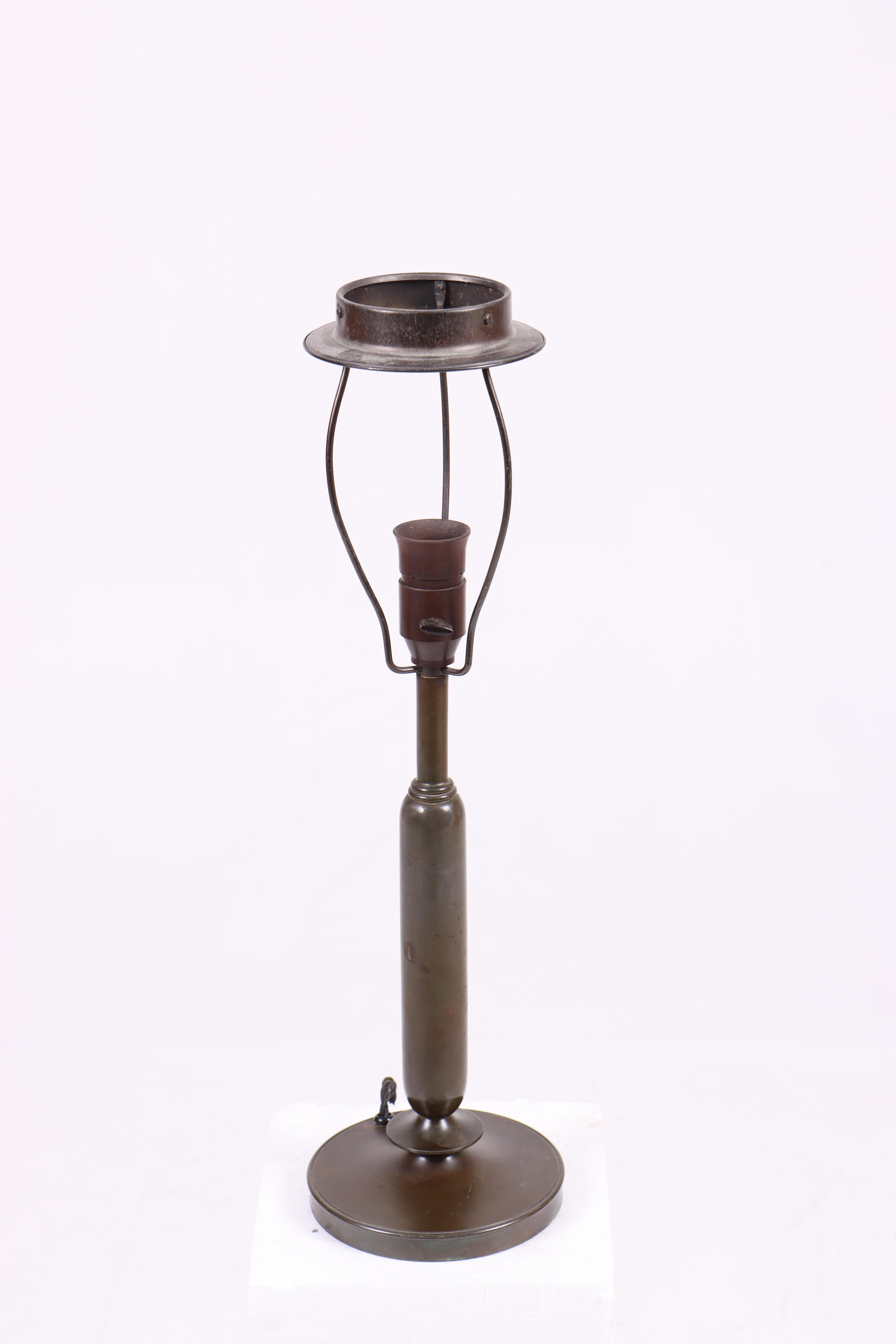 Scandinavian Modern Midcentury Table Lamp in Disco Metal by Just Andersen Made in Denmark, 1940s For Sale
