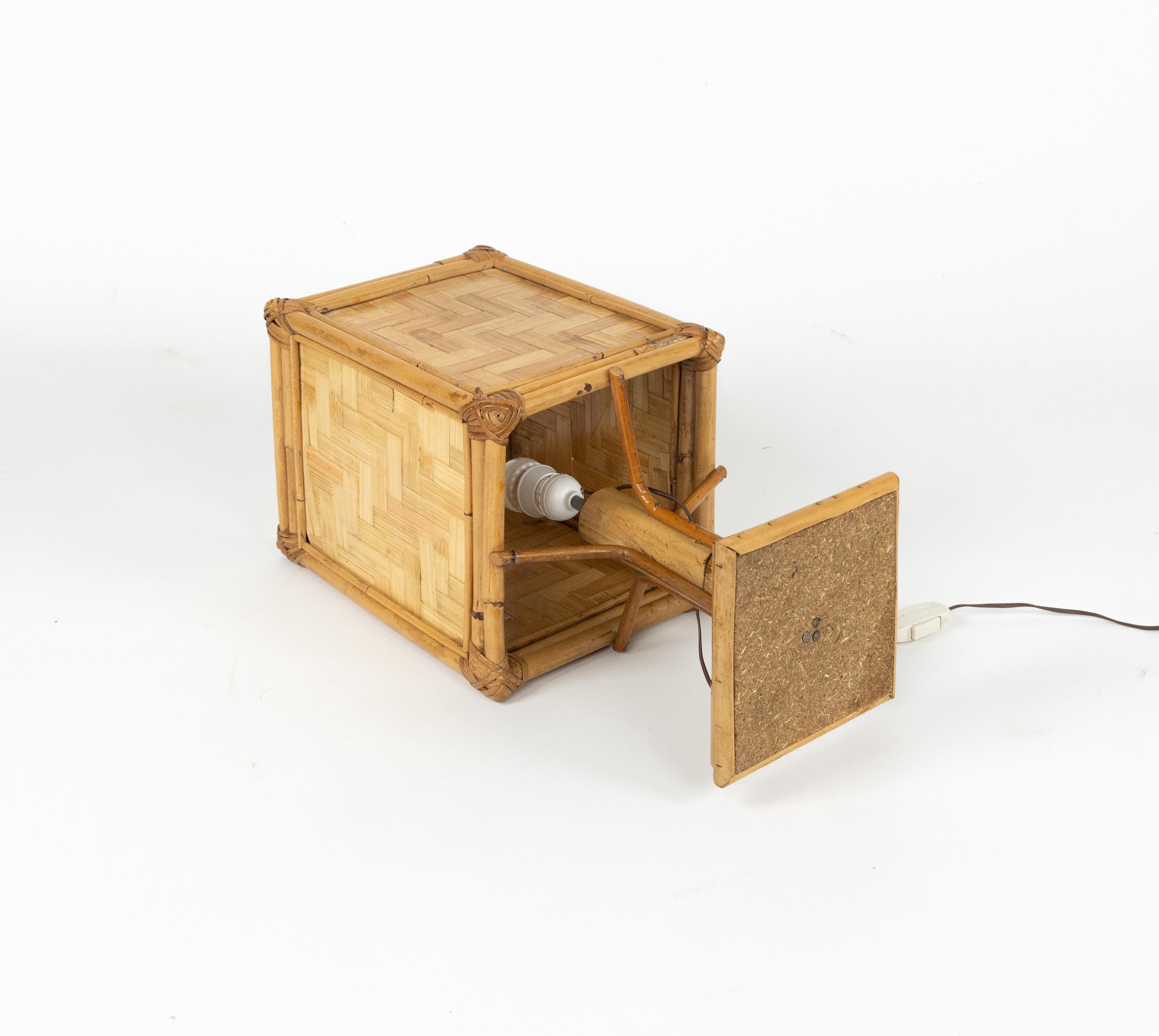 Lámpara de sobremesa de mediados de siglo en ratán y bambú Estilo Vivai del Sud, Italia Años 70 en venta 4