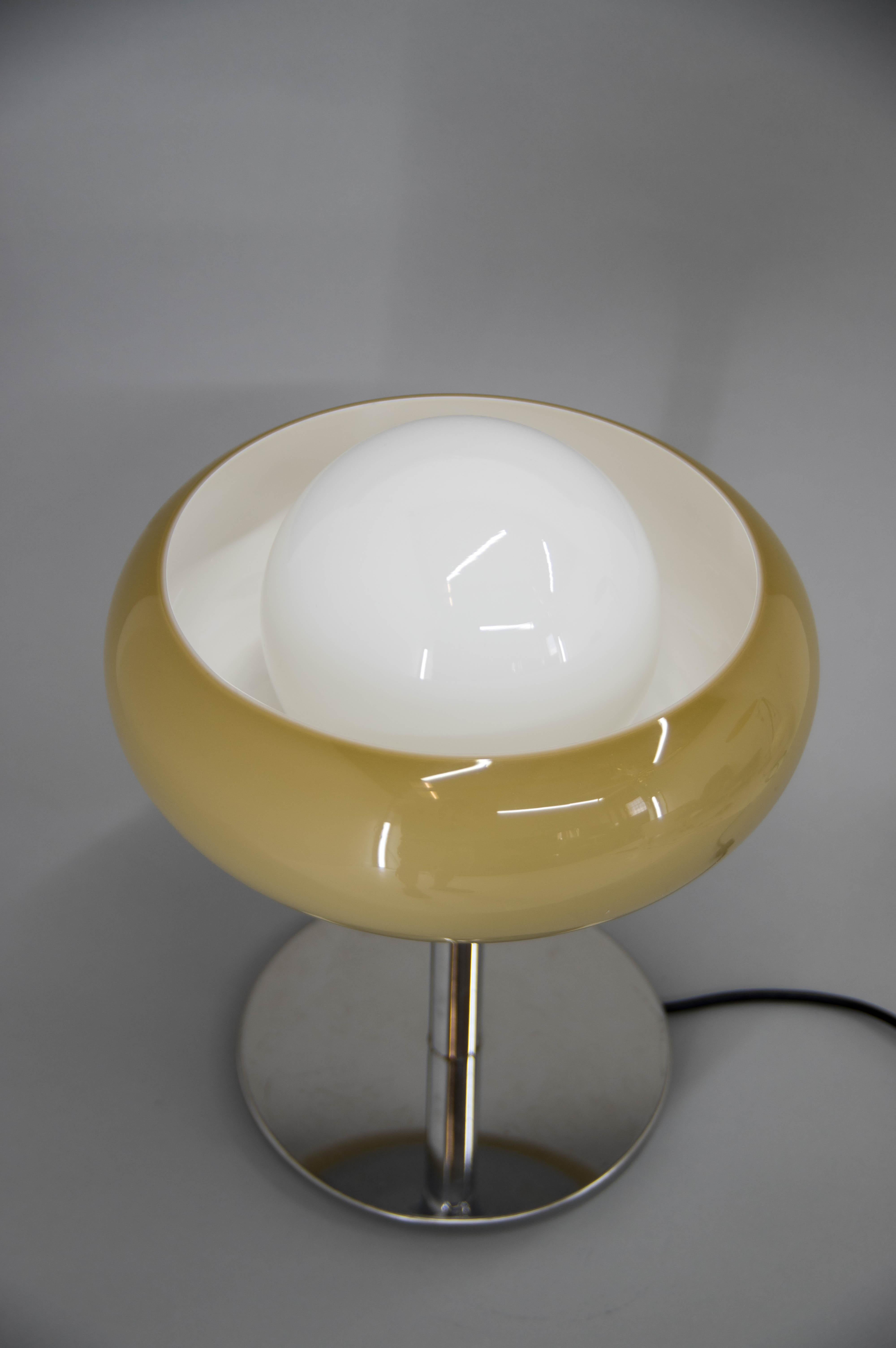 Midcentury Table Lamp Meblo, Design Harvey Guzzini, 1970s In Good Condition In Praha, CZ