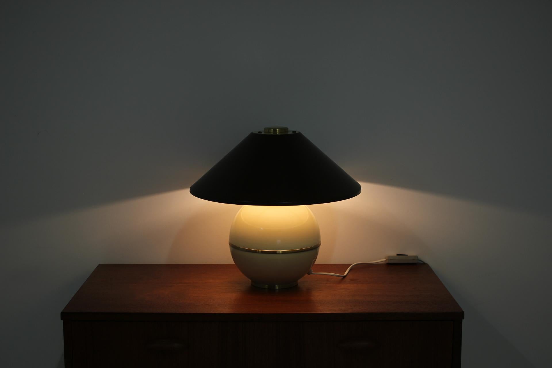 Midcentury Table Lamp, Napako, 1960s In Good Condition For Sale In Praha, CZ