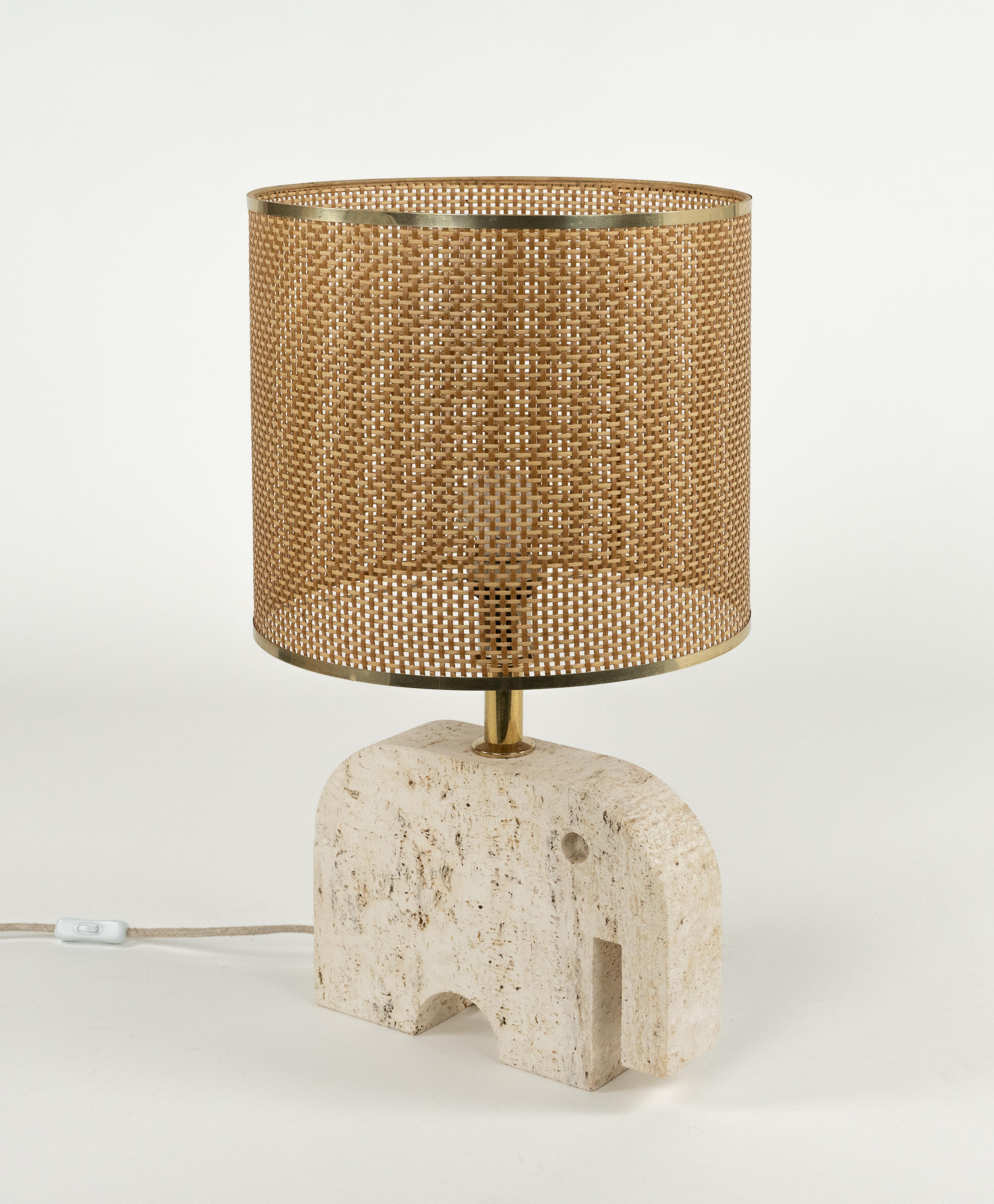 Midcentury Table Lamp Sculpture Elephant in Travertine and Wicker, Italy 1970s For Sale 1