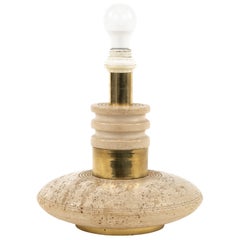 Lampe de bureau du milieu du siècle dernier en travertin et laiton style Fratelli Mannelli, Italie 1970