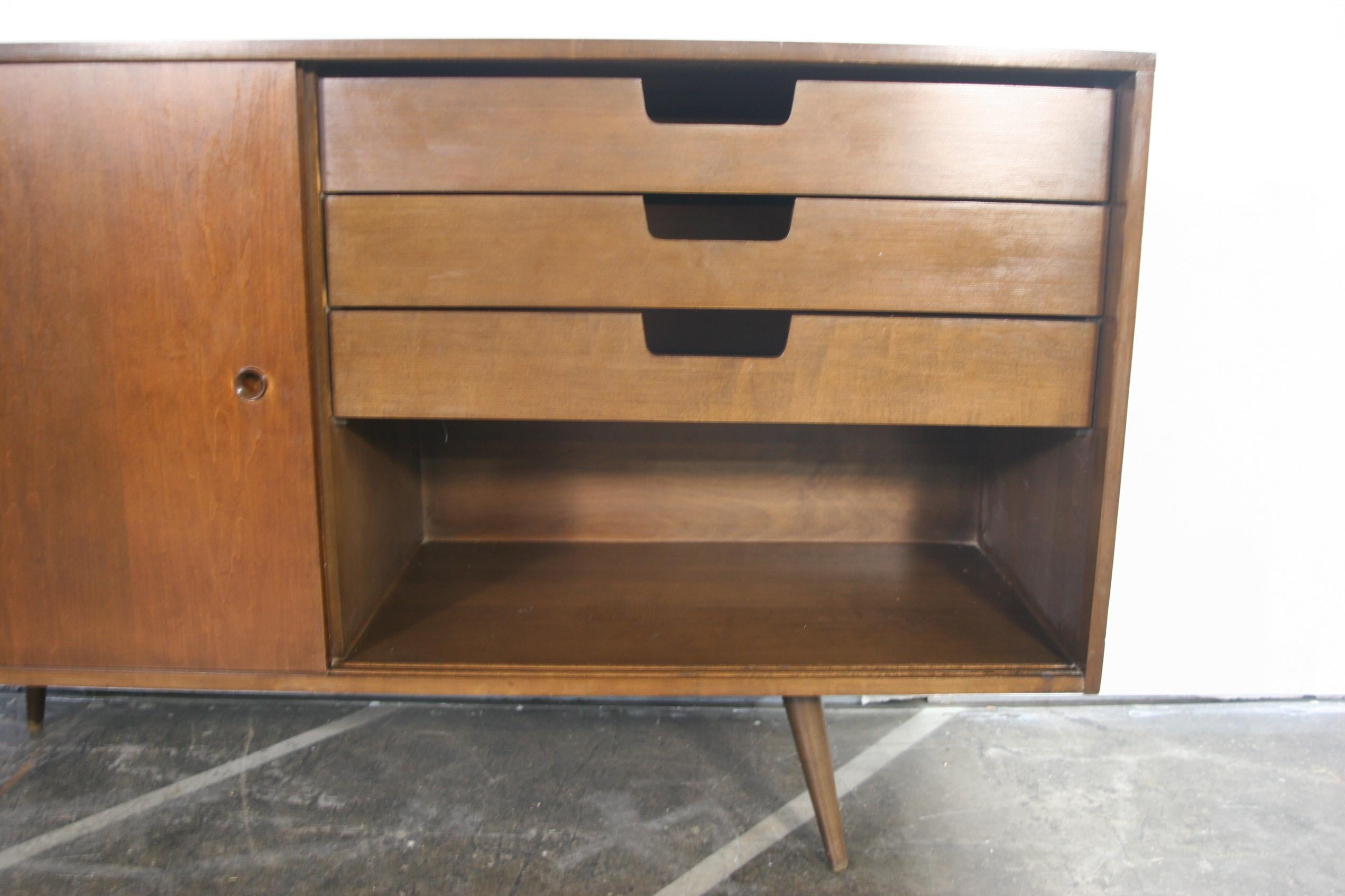 Mid-Century Tall Credenza by Paul McCobb circa 1950 Planner Group #1514 Walnut For Sale 1