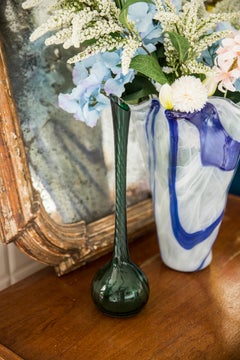 Vaso alto verde del Medioevo, Europa, anni '60