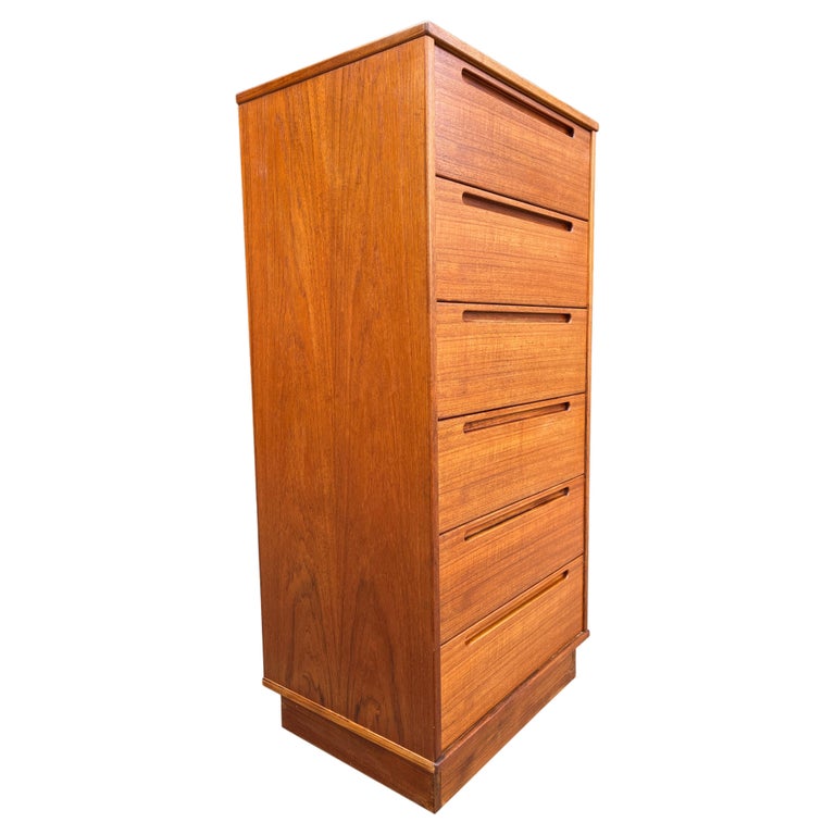 Midcentury Tall Teak Chest of Drawers For Sale at 1stDibs