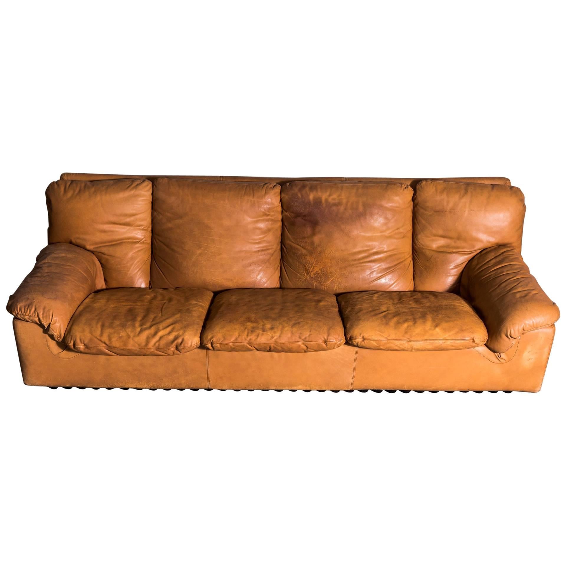 Midcentury Tan leather Bonheur Sofa by T. Ammannati & G.P.Vitellii