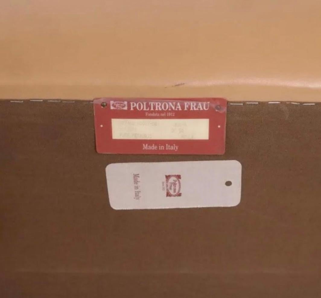 Fine XX secolo Sedia da salotto Midcentury in pelle Tan di Tito Agnoli Poltrona Frau