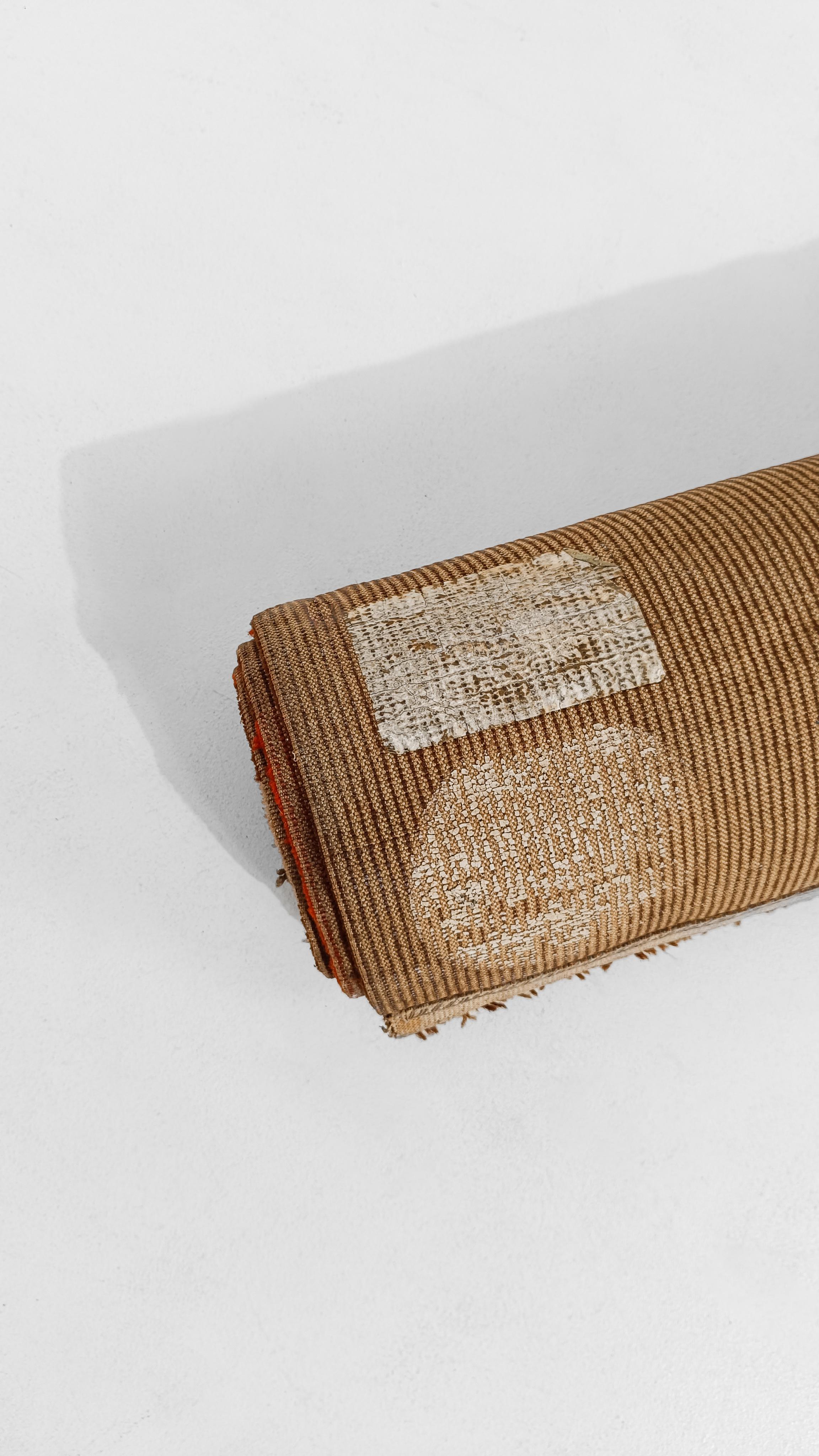 MidCentury Tartan Geometric Graphic Rug in Pure Wool, Italy 1970s For Sale 9