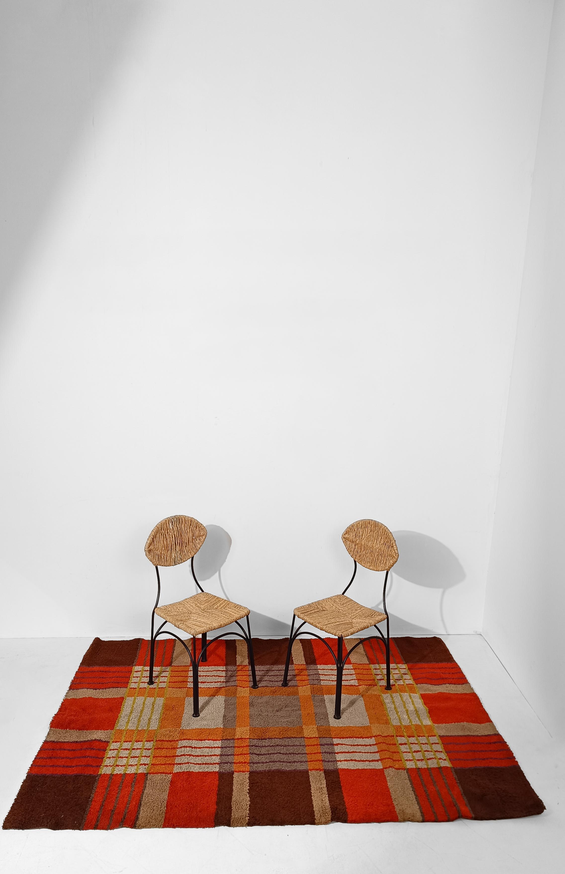 MidCentury Tartan Geometric Graphic Rug in Pure Wool, Italy 1970s In Good Condition For Sale In Roma, IT