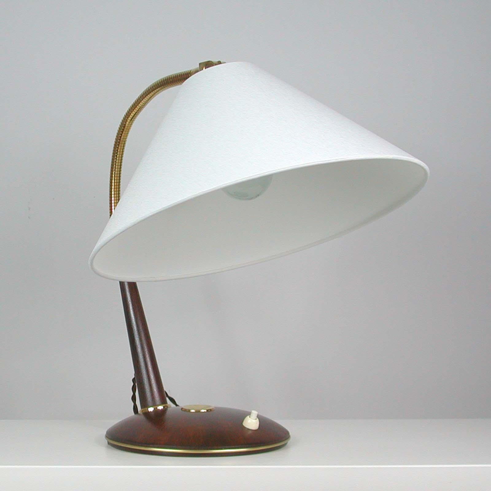 Midcentury Teak and Brass Temde Table or Desk Lamp, 1950s In Good Condition In NUEMBRECHT, NRW