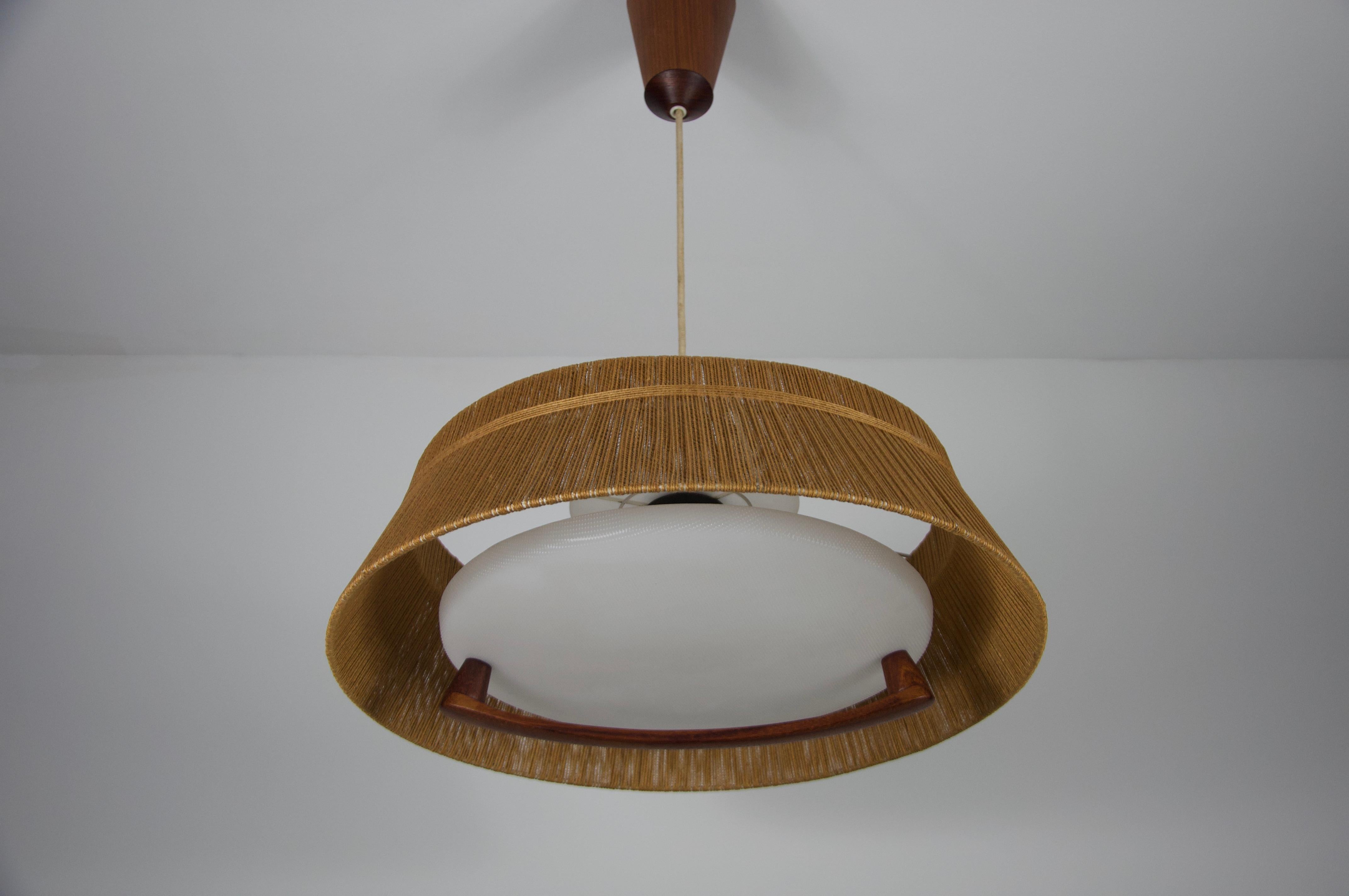 Midcentury Teak and Cord Shade Hanging Lamp by Temde, circa 1960 For Sale 5
