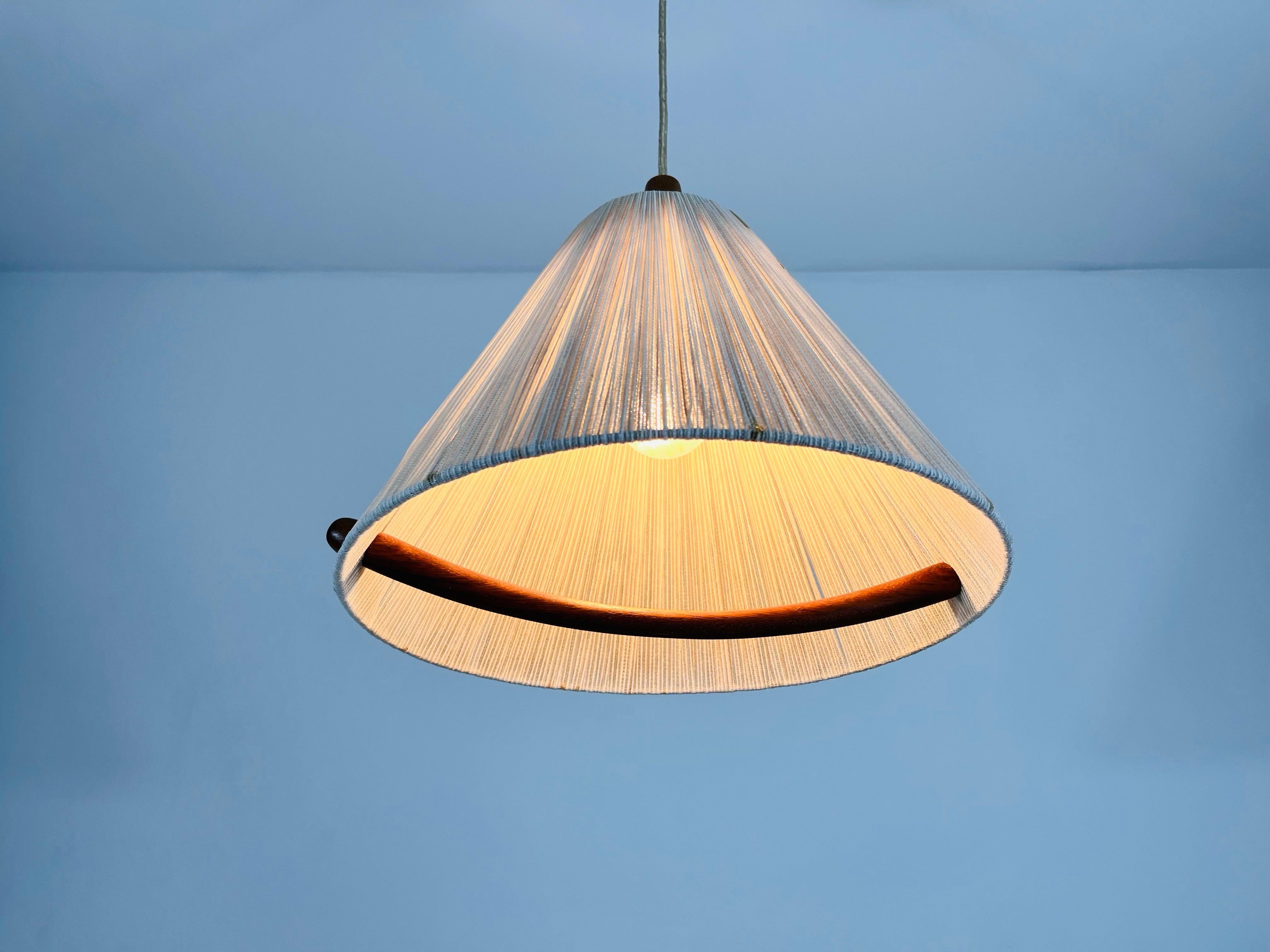 Lampada a sospensione di Temde con paralume in teak e corda, circa 1960 in vendita 9