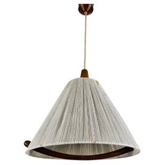 Lámpara colgante de teca y pantalla de cuerda de mediados de siglo, de Temde, circa 1960