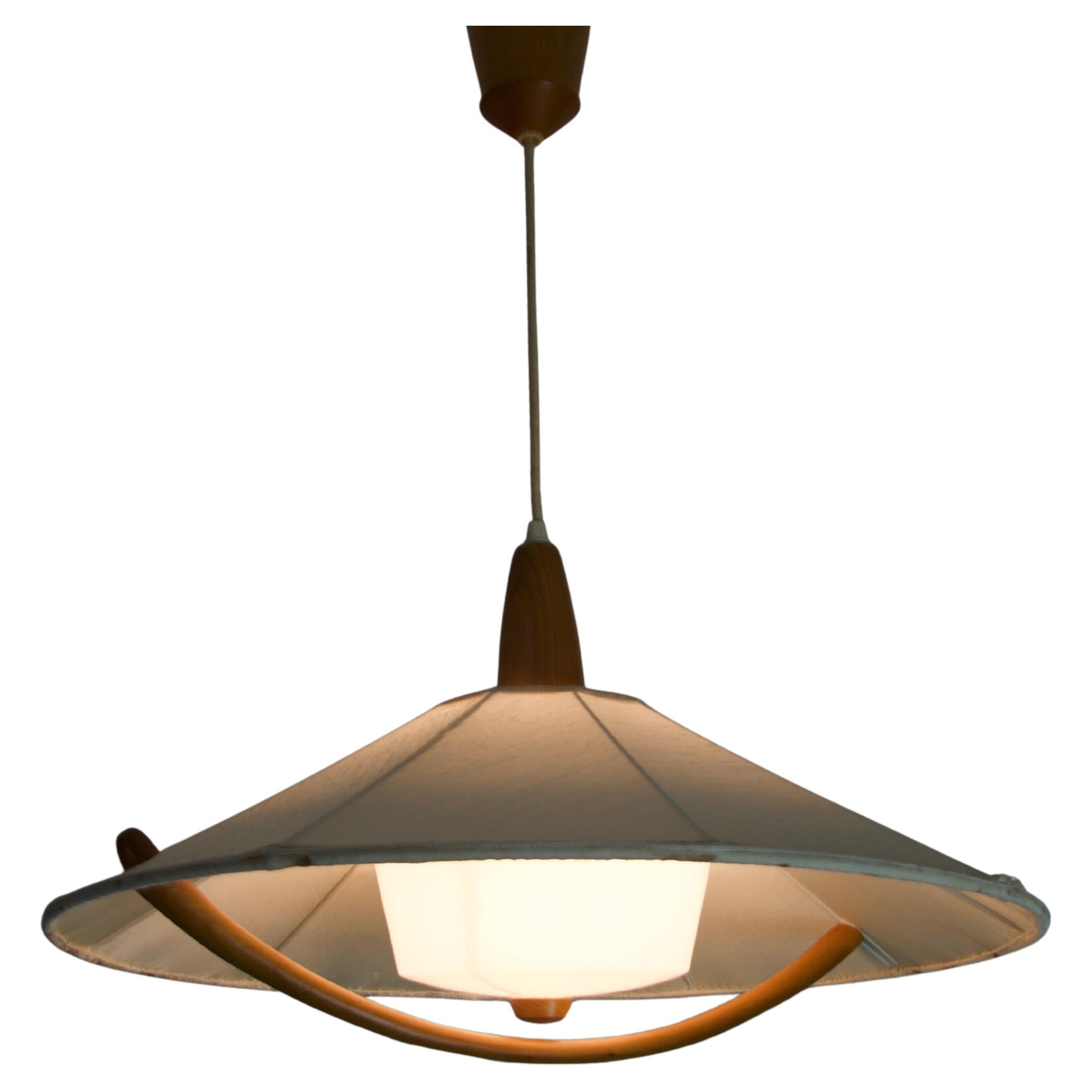 Lampada a sospensione in teak e con paralume in tessuto di Temde, circa 1960 in vendita