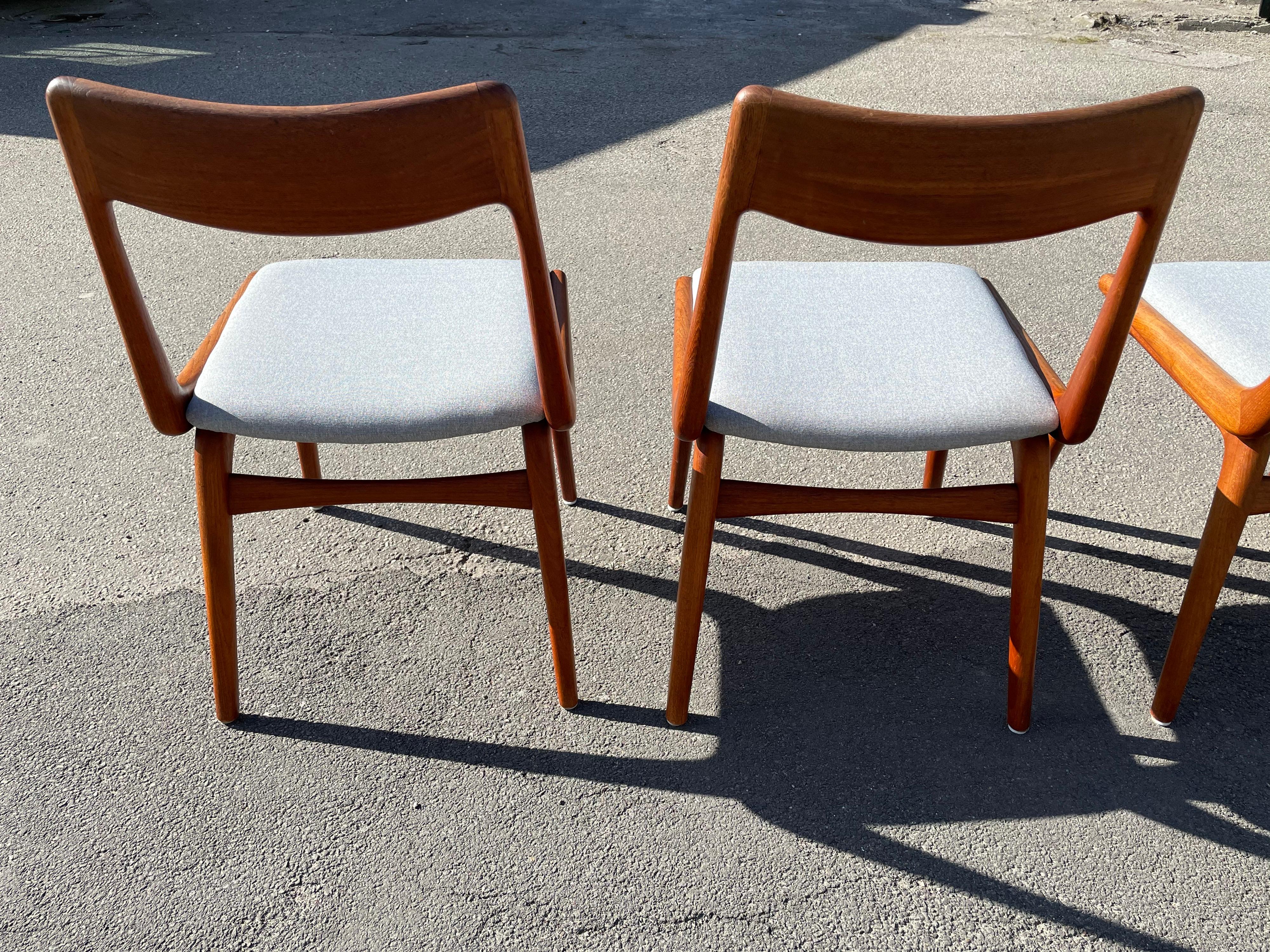 Mid-Century Modern Midcentury Teak Boomerang Chairs #370 by E. Christensen for Slagelse, Set of 4