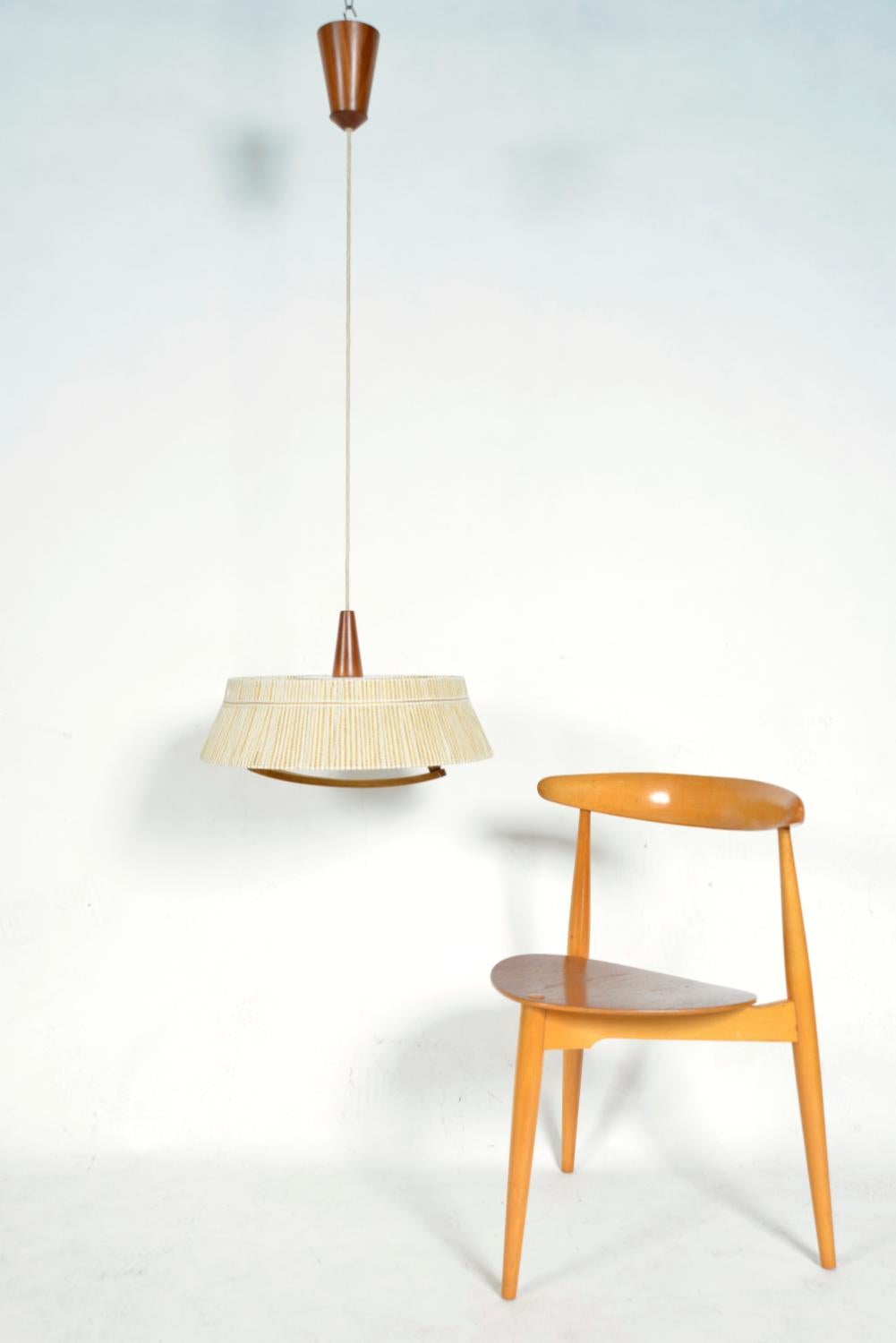 Lampe à suspension Rise and Fall en teck et tressage du milieu du siècle par Swiss Co Temde Leuchten en vente 6