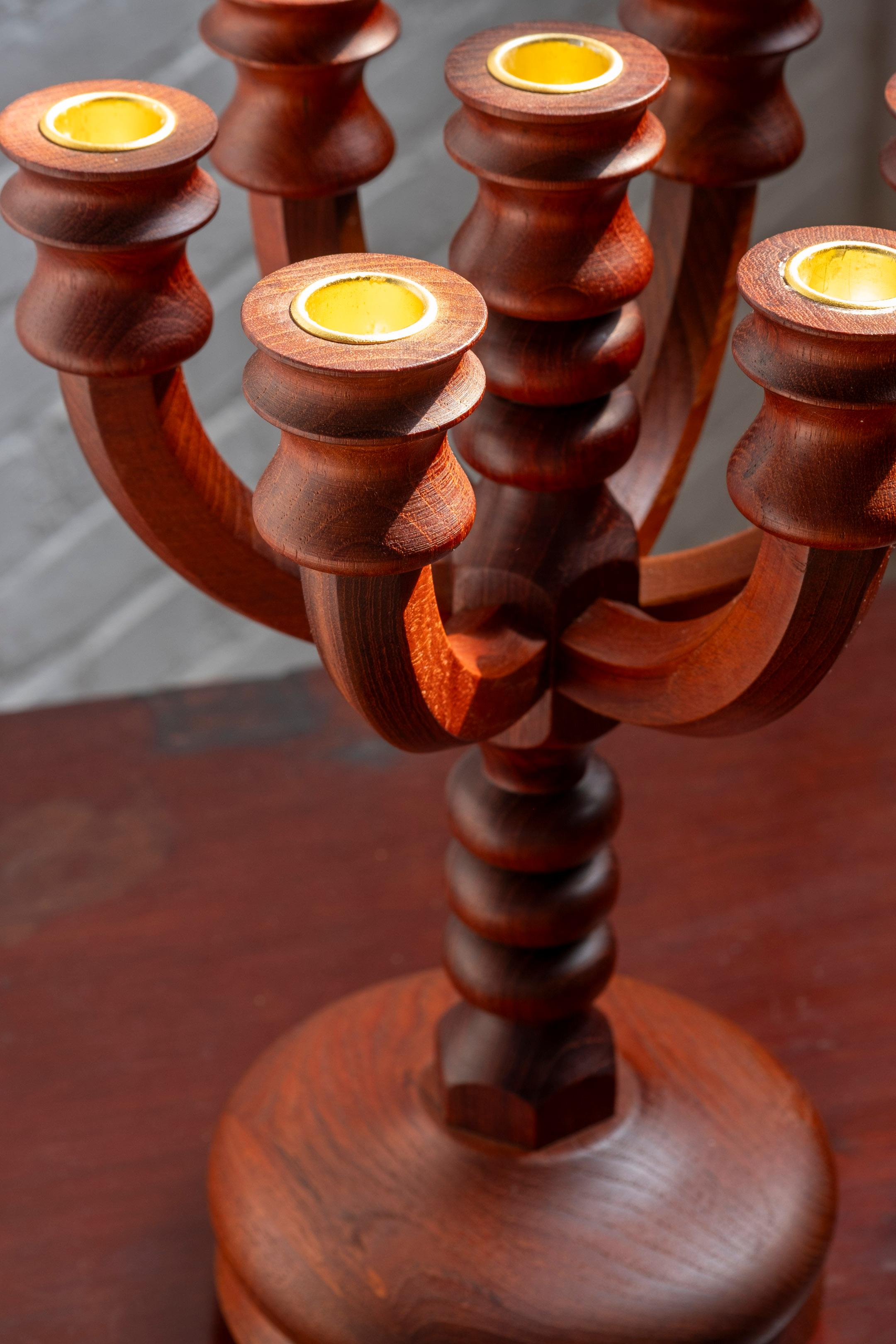 Portacandele in teak del Medioevo per 7 candele, Danimarca in vendita 3