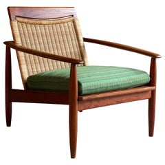 Midcentury Teak Cane Back Lounge Chair Hans Olsen Hans Wegner Style, circa 1950s