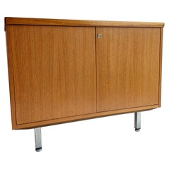 Buffet compact en teck du milieu du siècle Office Drinks Unit Cabinet Cupboard  70s